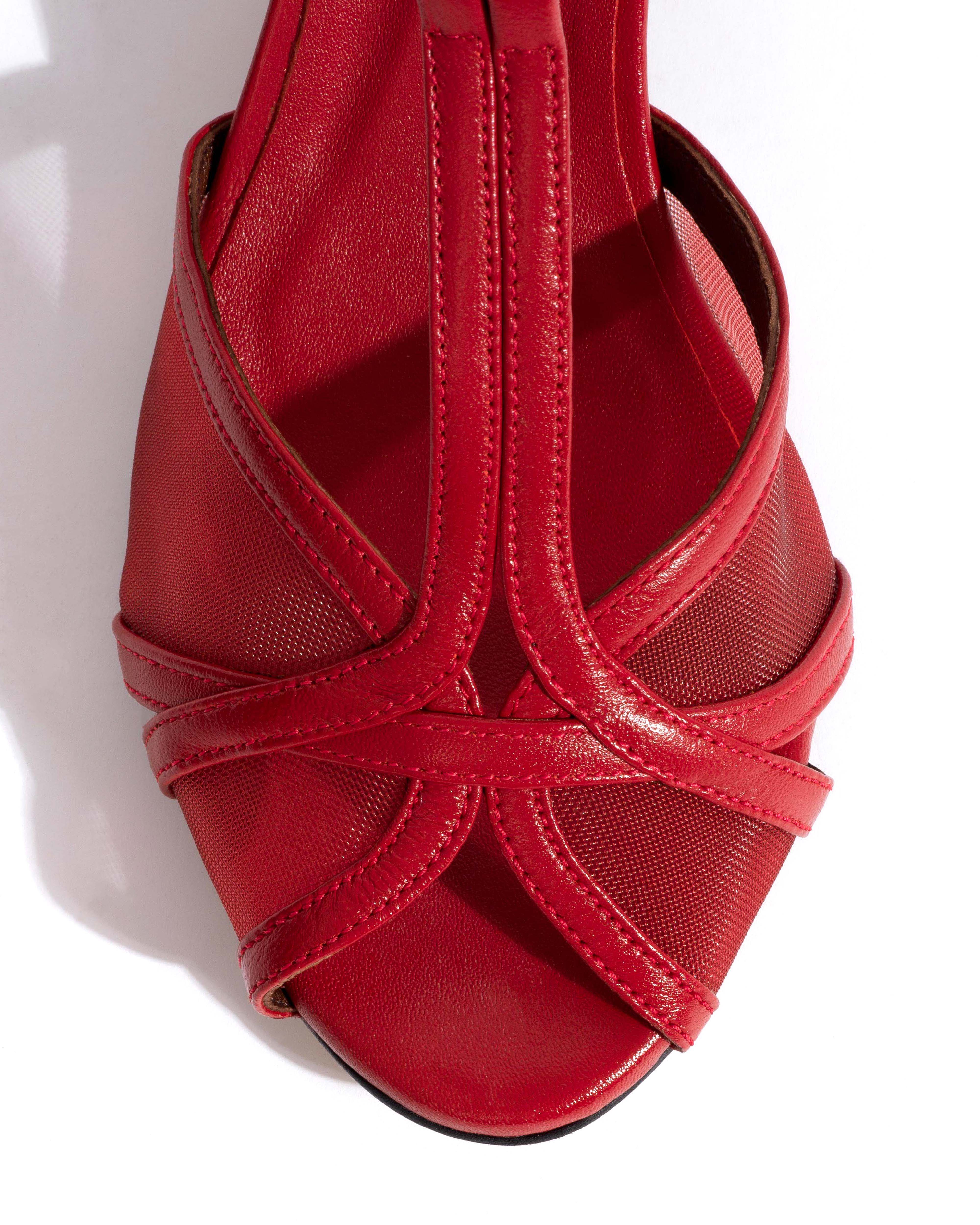 Therese 55 block mesh Shiny lamb & mesh Ruby red