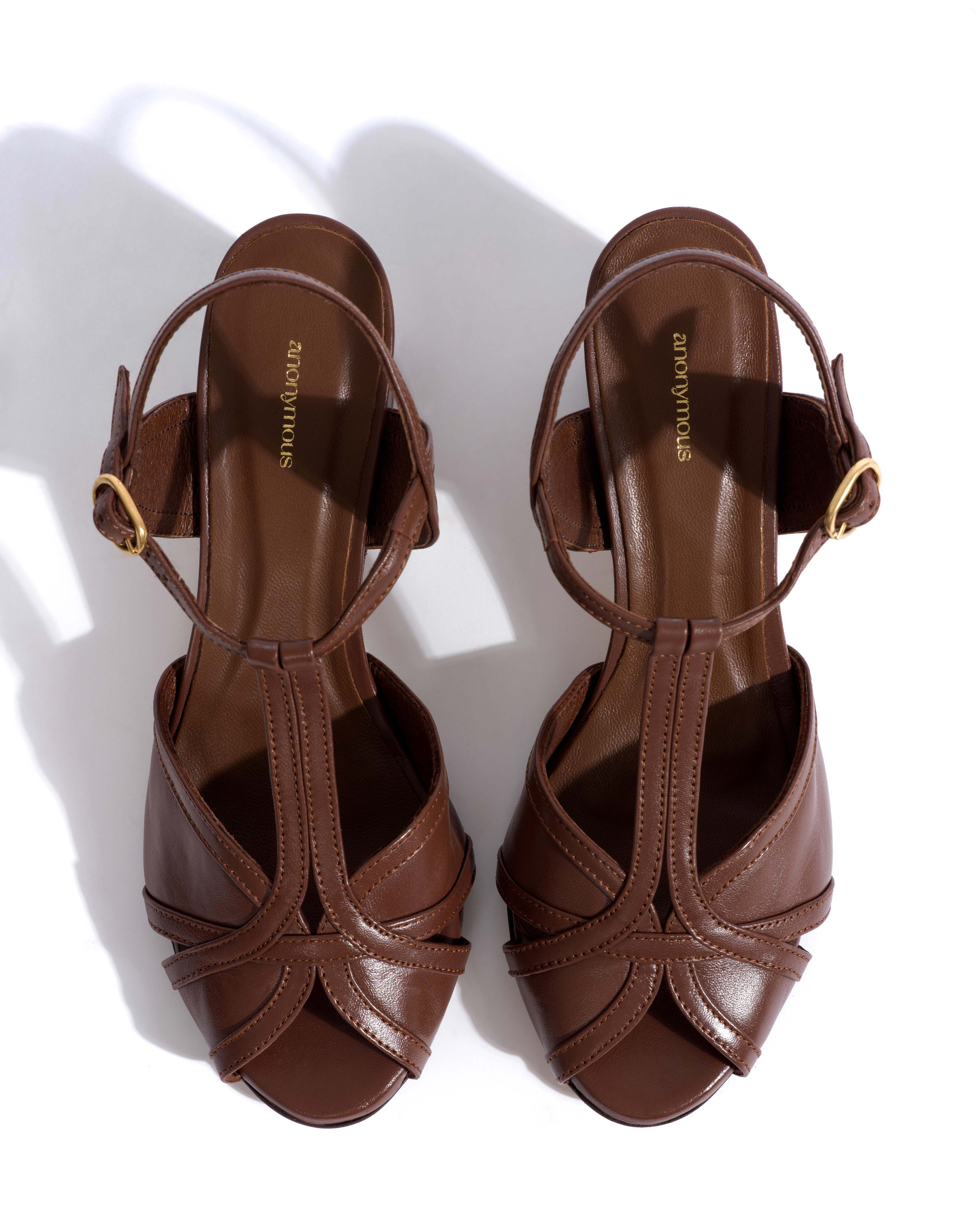 Therese 55 block Shiny lamb Chocolate