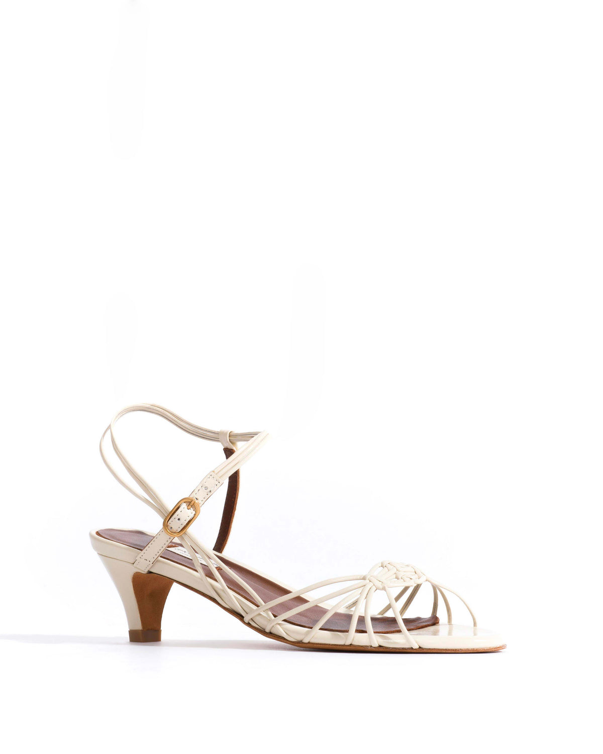 Savannah 40 hand-braided Crinkled polished goat White sand