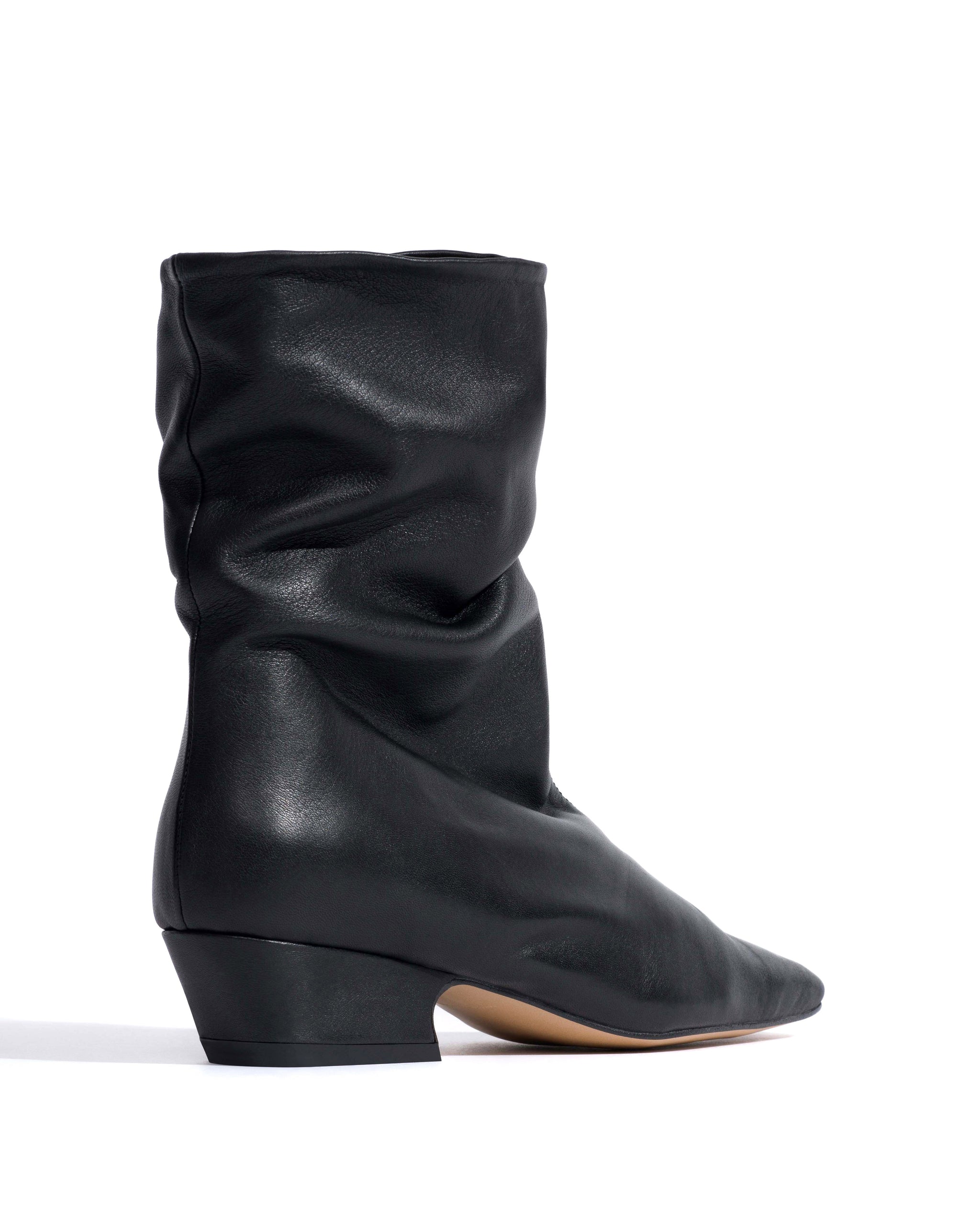 Sloan Shiny lamb Black