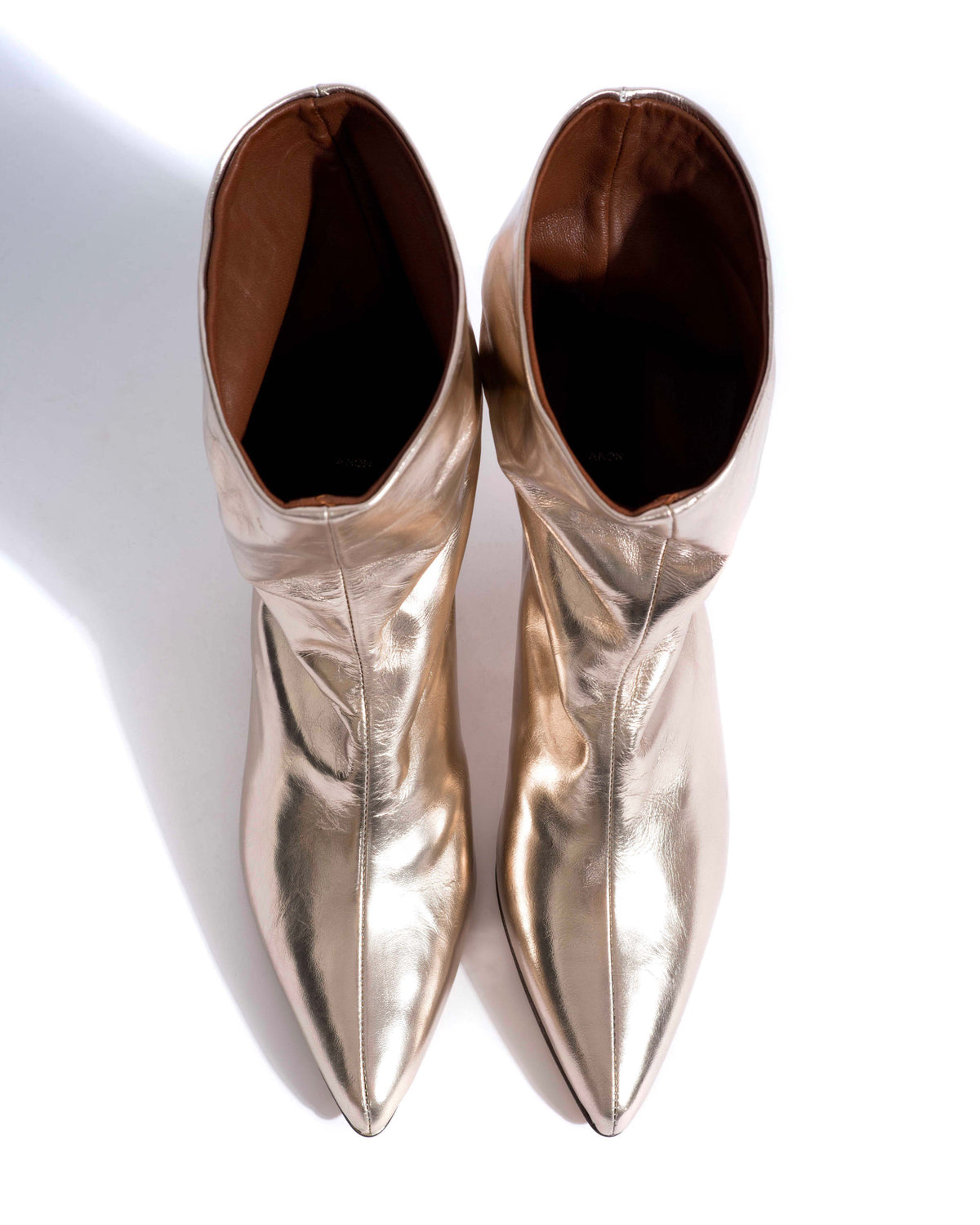 Vully 40 Crinkled metallic lamb Vintage champagne