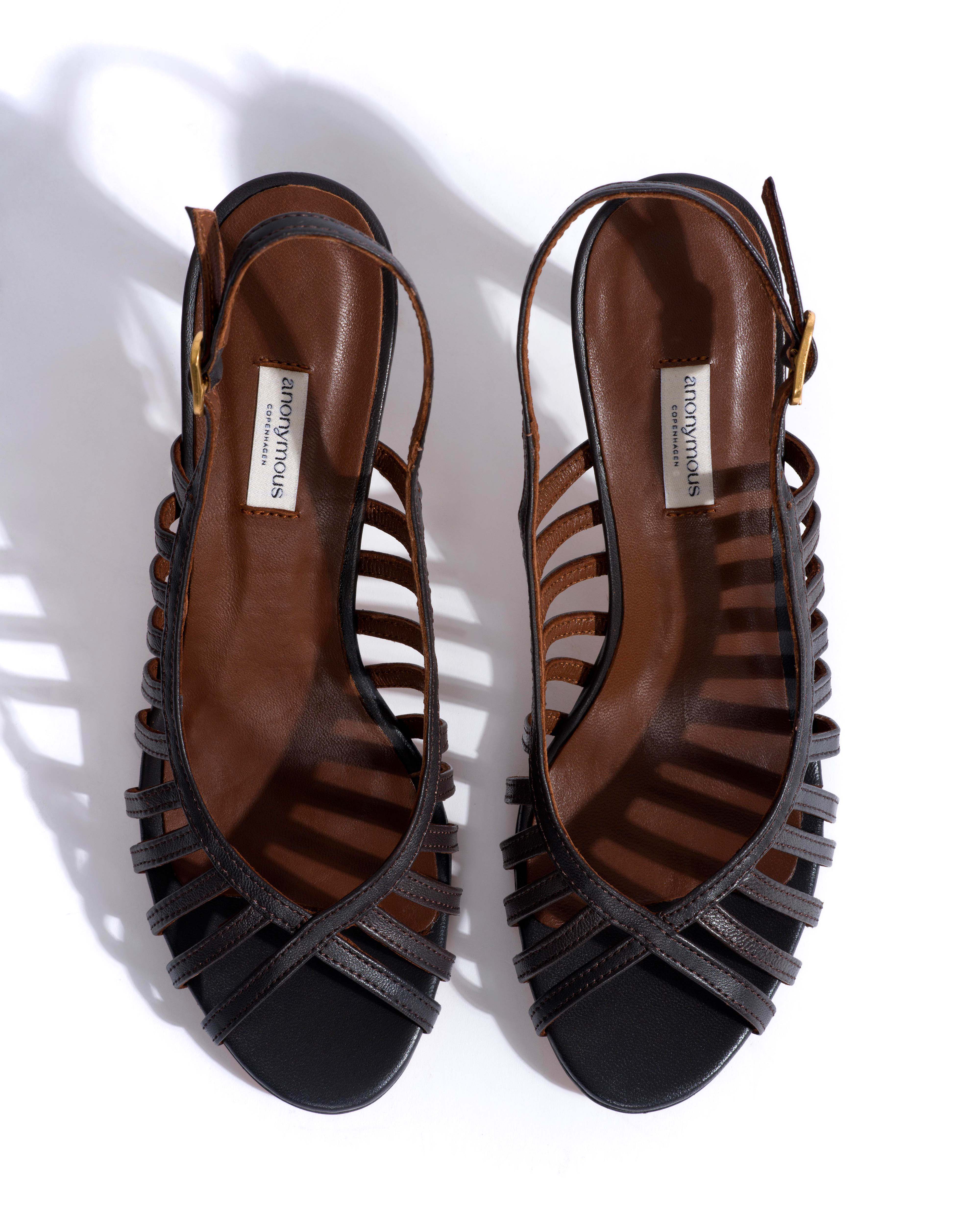 Carminho 75 Shiny lamb Espresso brown