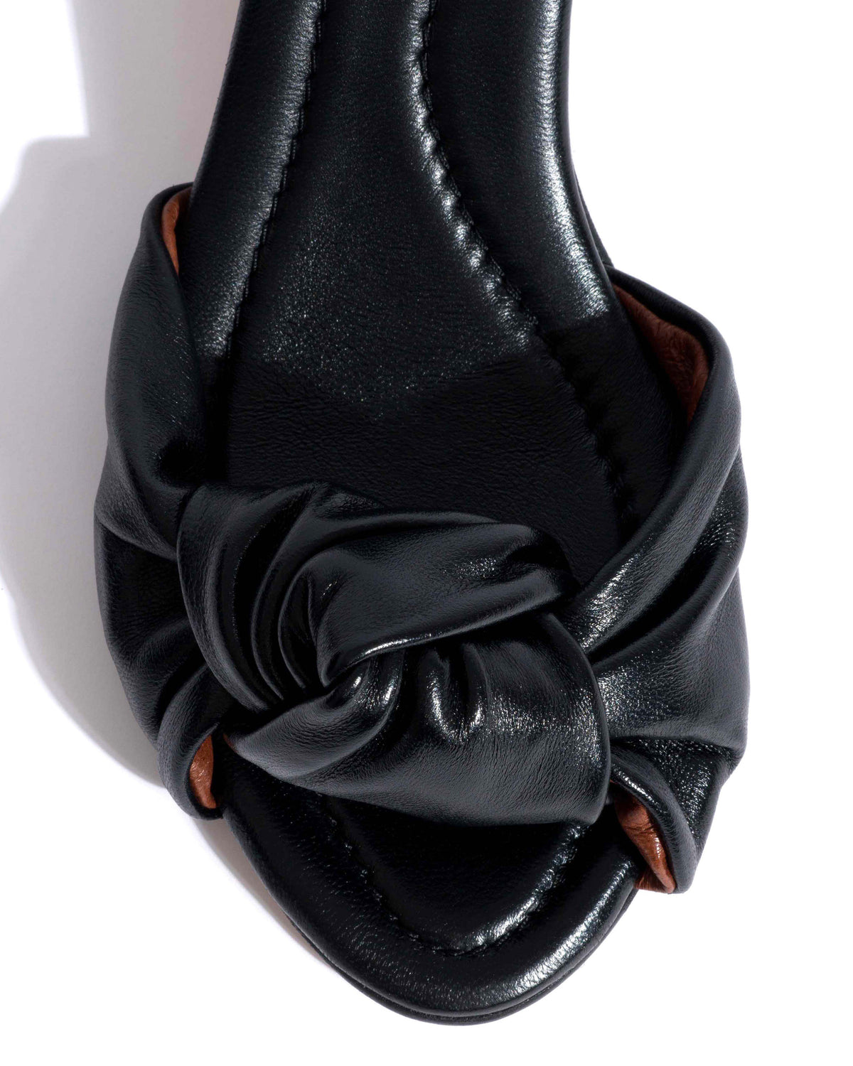 Curvey 50 Shiny lamb Black
