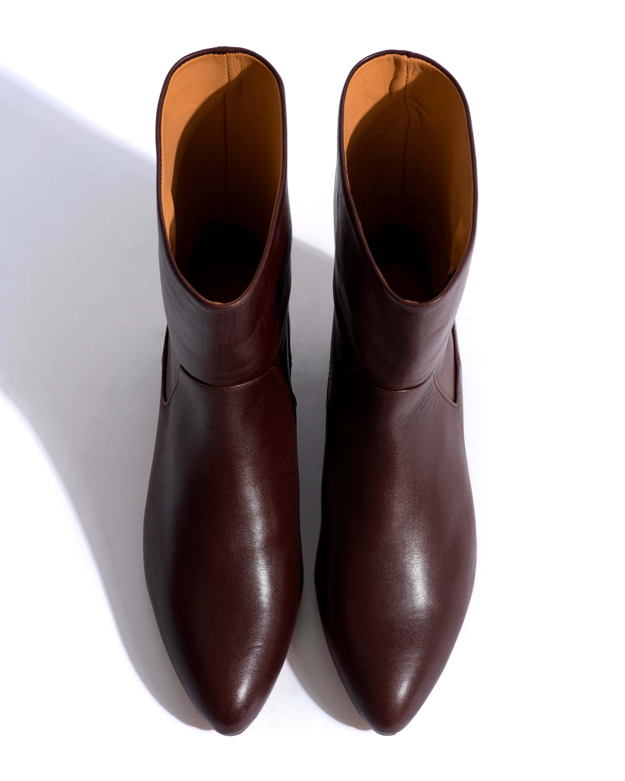 Vanni 20 Vegetal soft calf Coffee brown - Anonymous Copenhagen Ankle boots