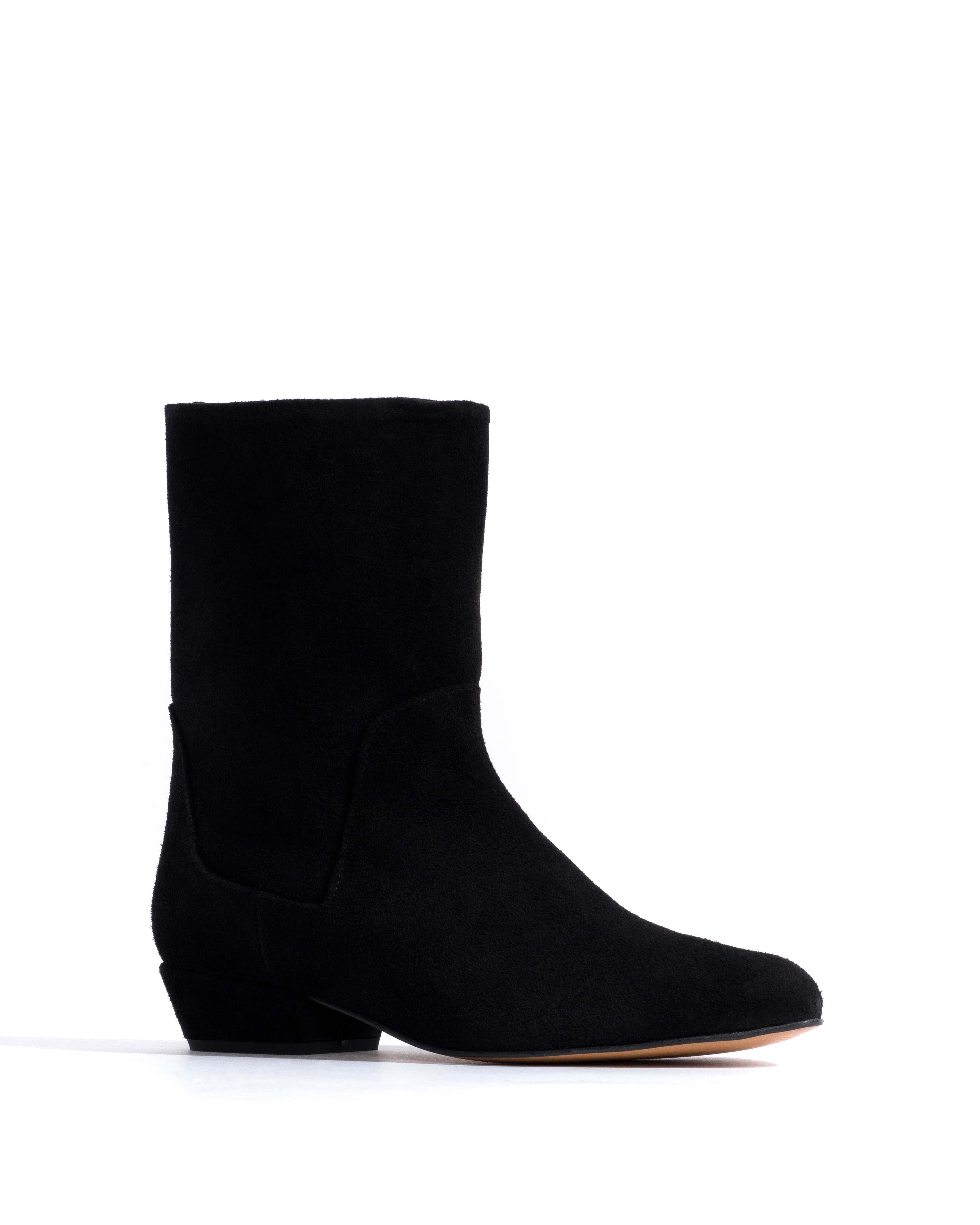 Vanni 20 Calf suede Black