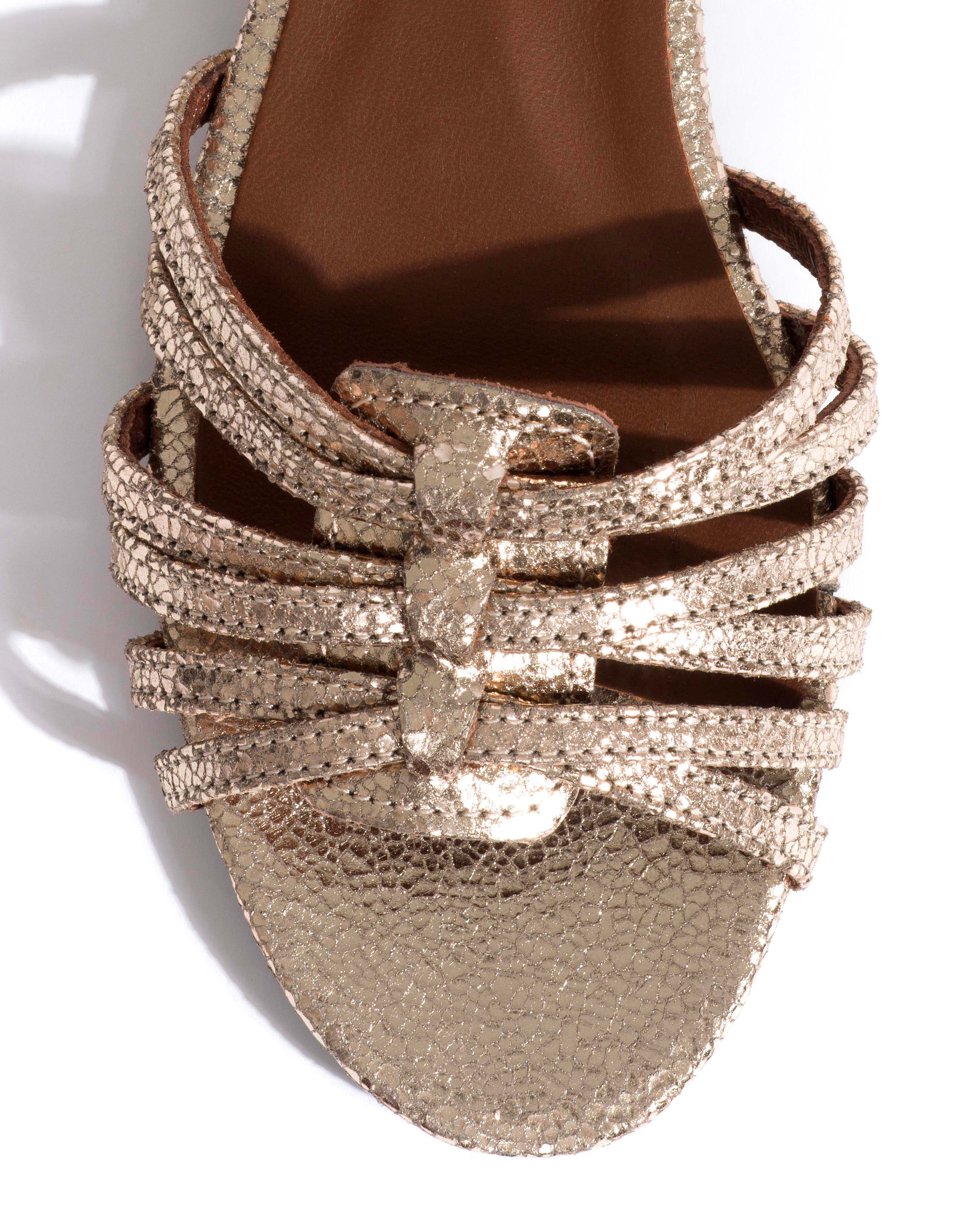 Mareike 10 Crackled metallic goat Vintage champagne