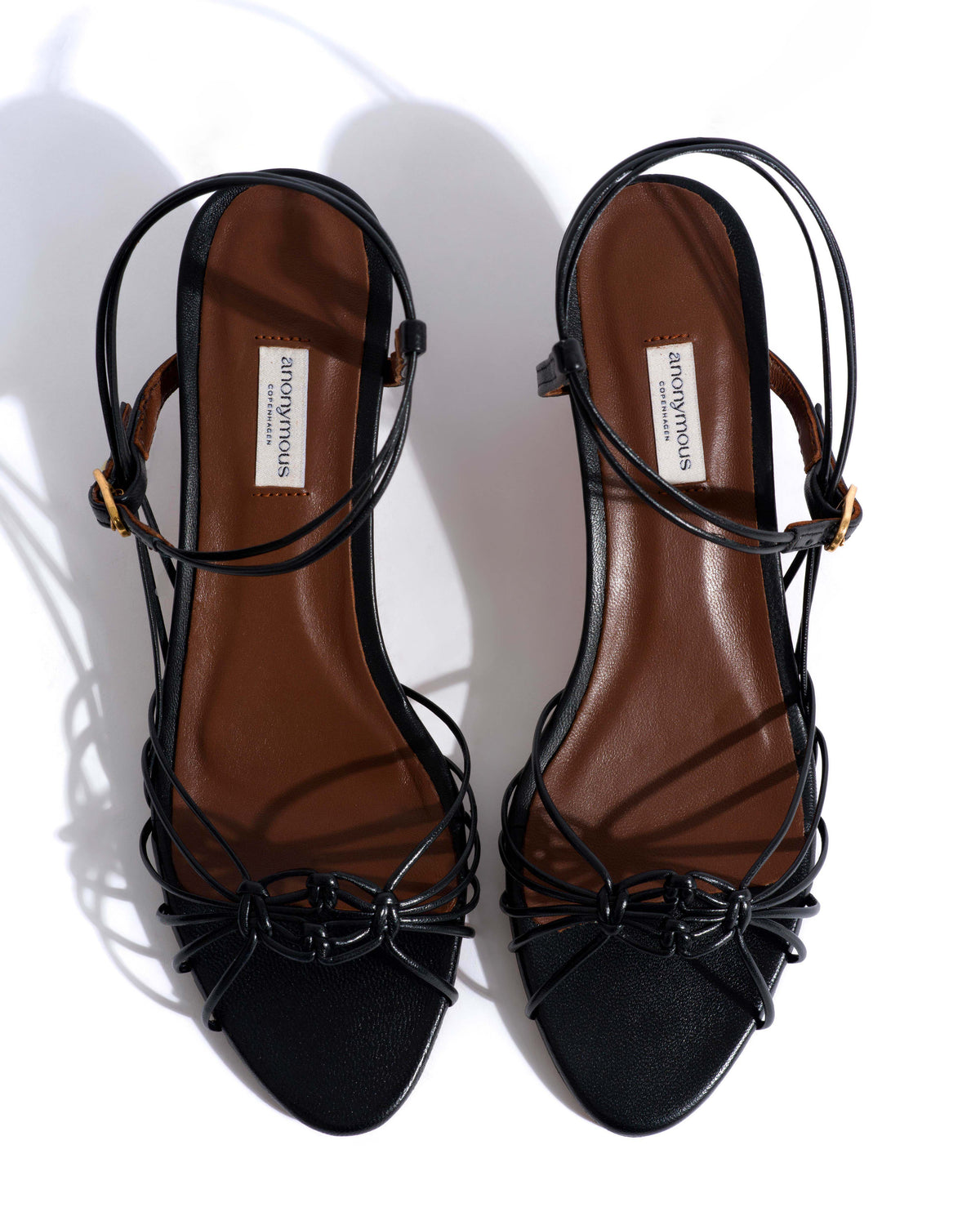 Savannah 40 hand-braided Shiny lamb Black