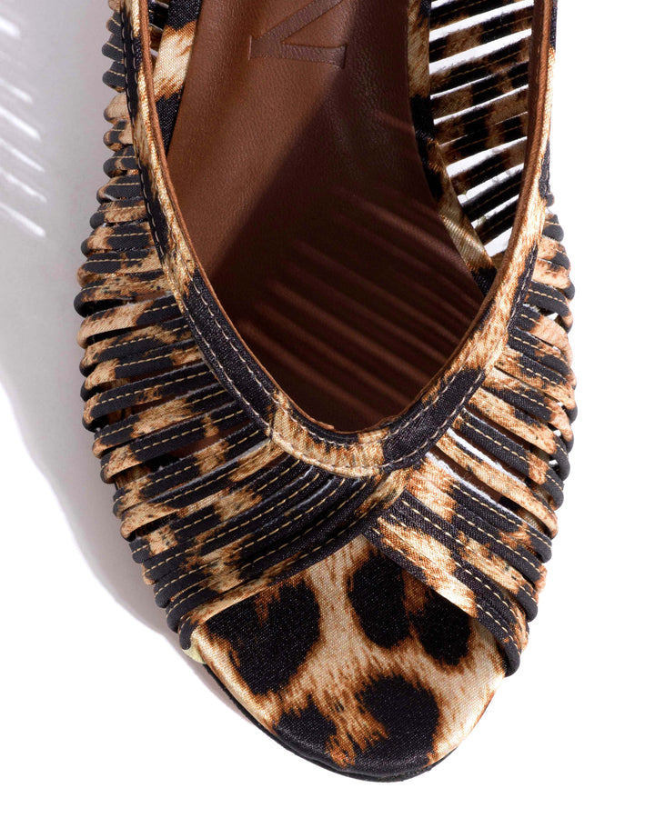 Zenia 55 Satin print Leopard– Anonymous Copenhagen DK Official