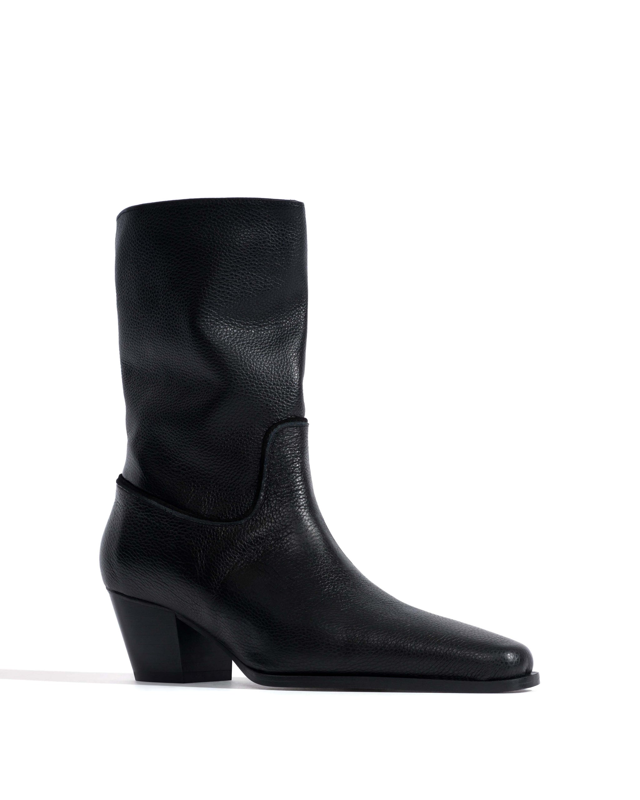 Phanta 50 Natural grain soft calf Black