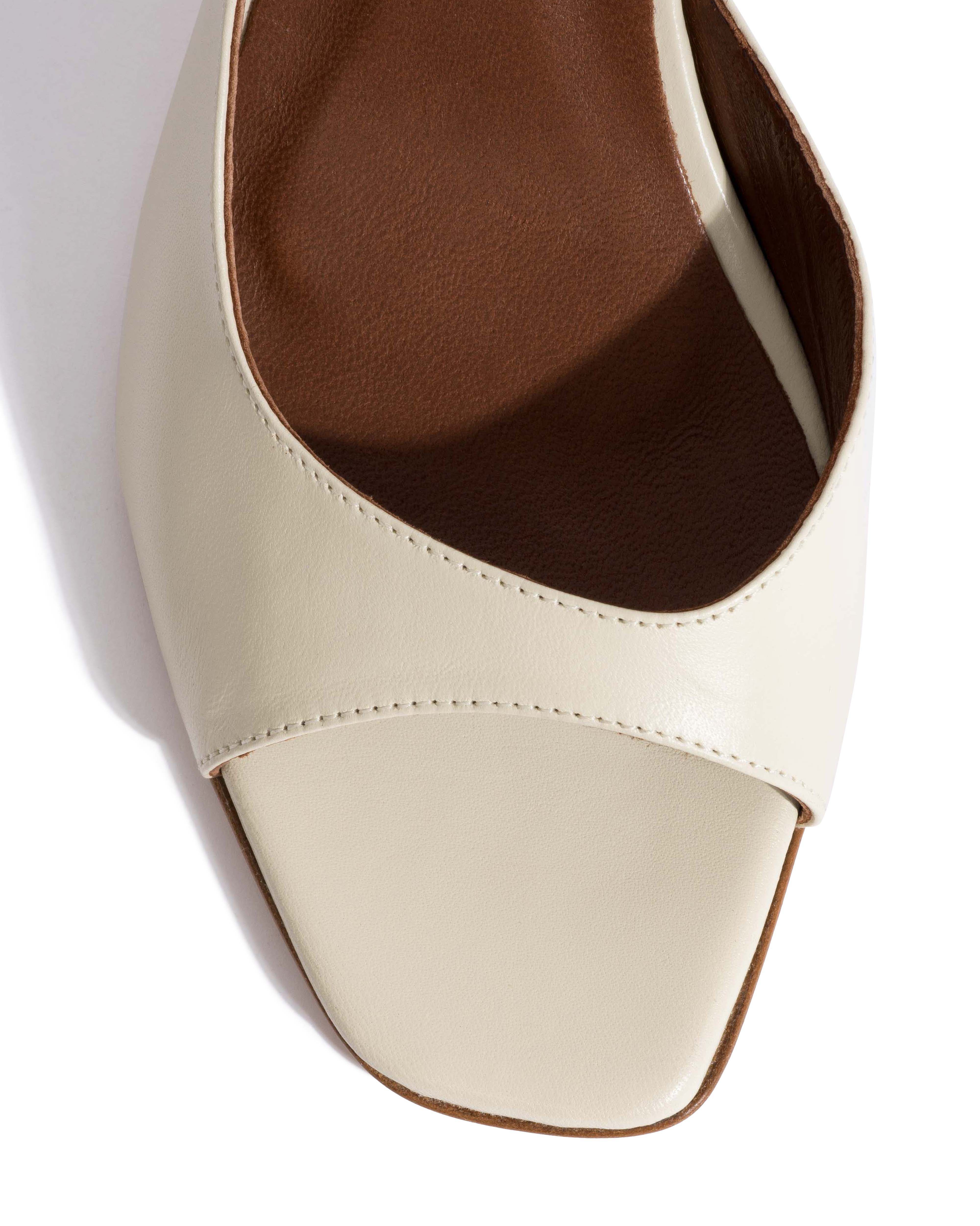 Phipi 75 Shiny lamb White sand