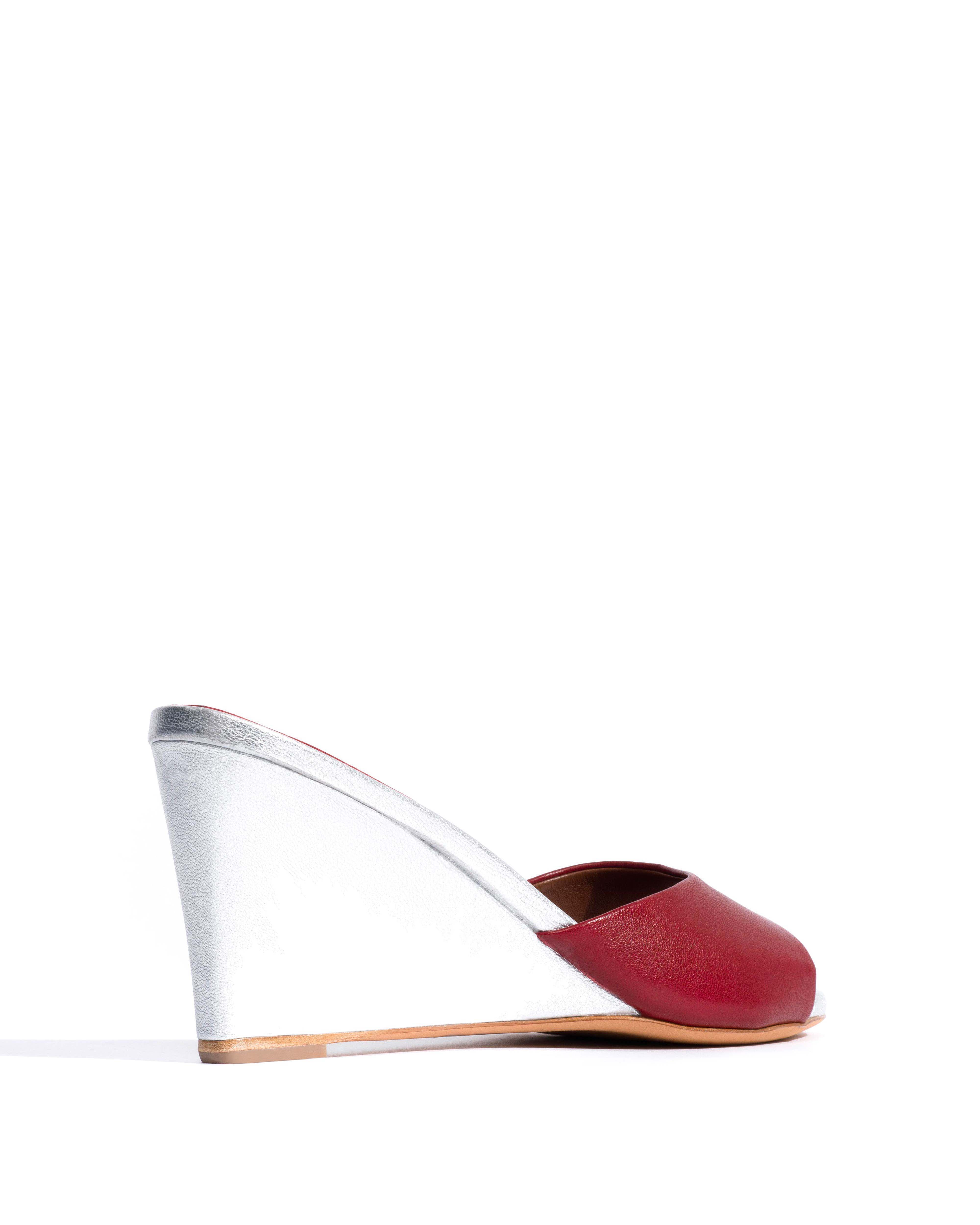 Gwen 75 wedge Shiny lamb & metallic goat Pomegranate & silver