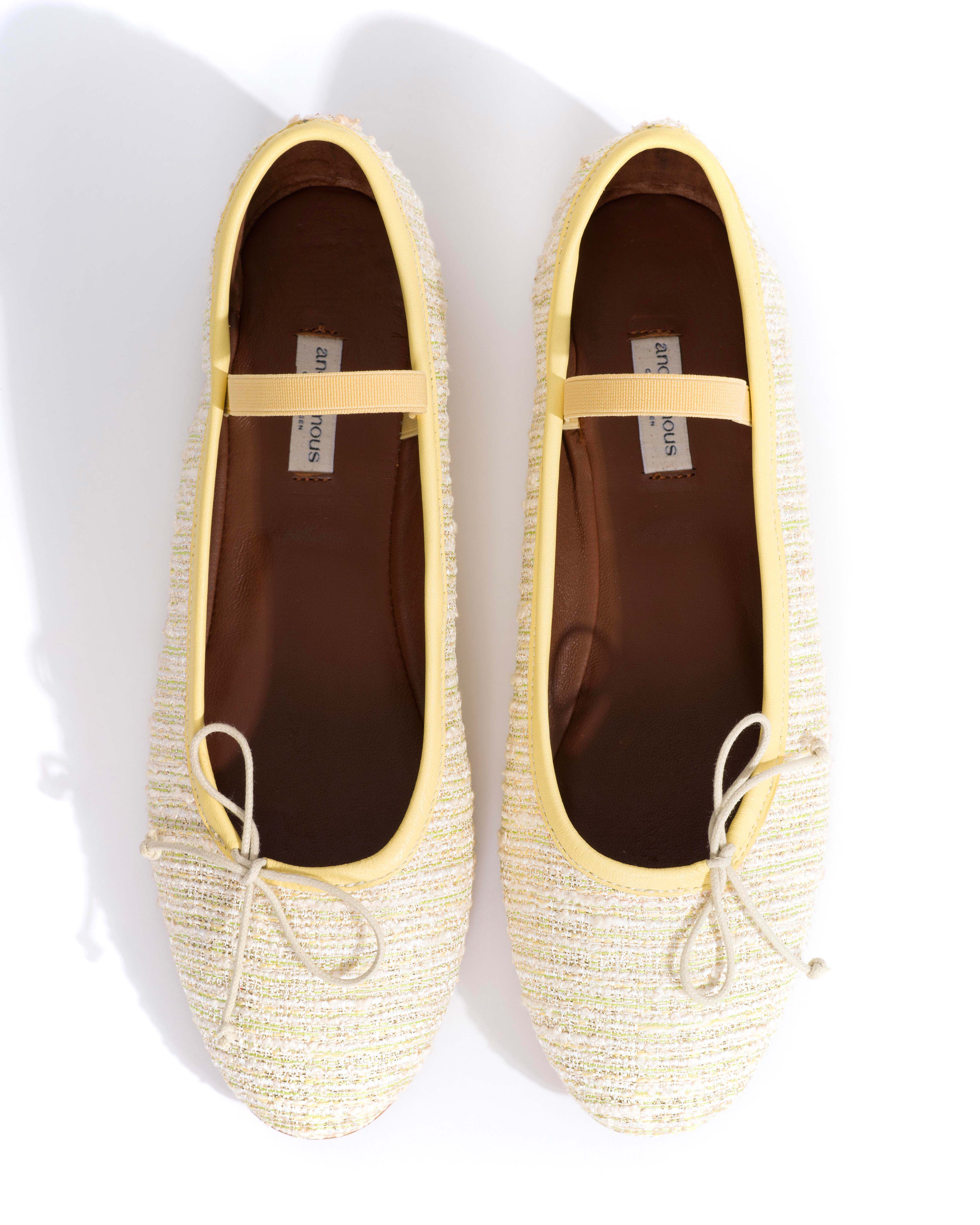 Rhina Boucle White pineapple ice