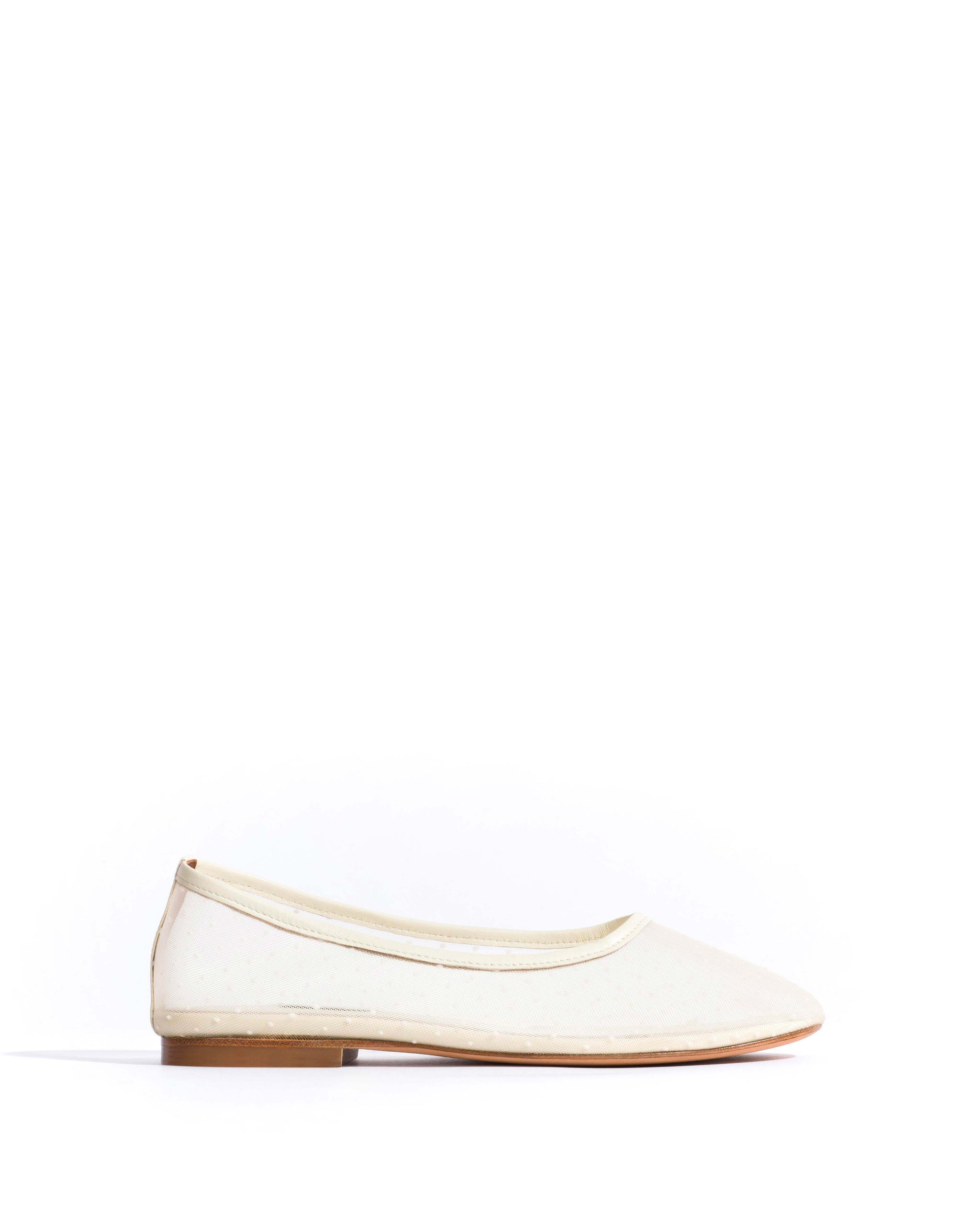 Sacha mesh Shiny lamb & dot velvet mesh White sand - Anonymous Copenhagen Flat-loafers & ballerinas & pumps