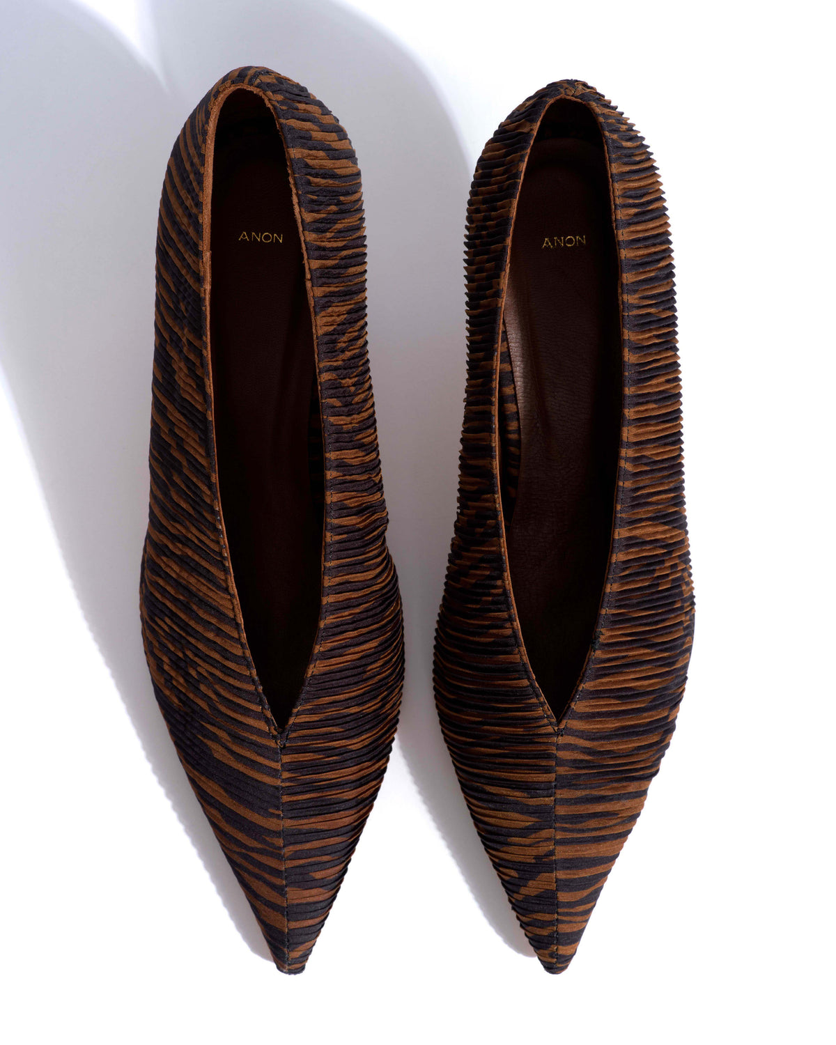 Phia 55 pin Pleated zebra Chocolate shades