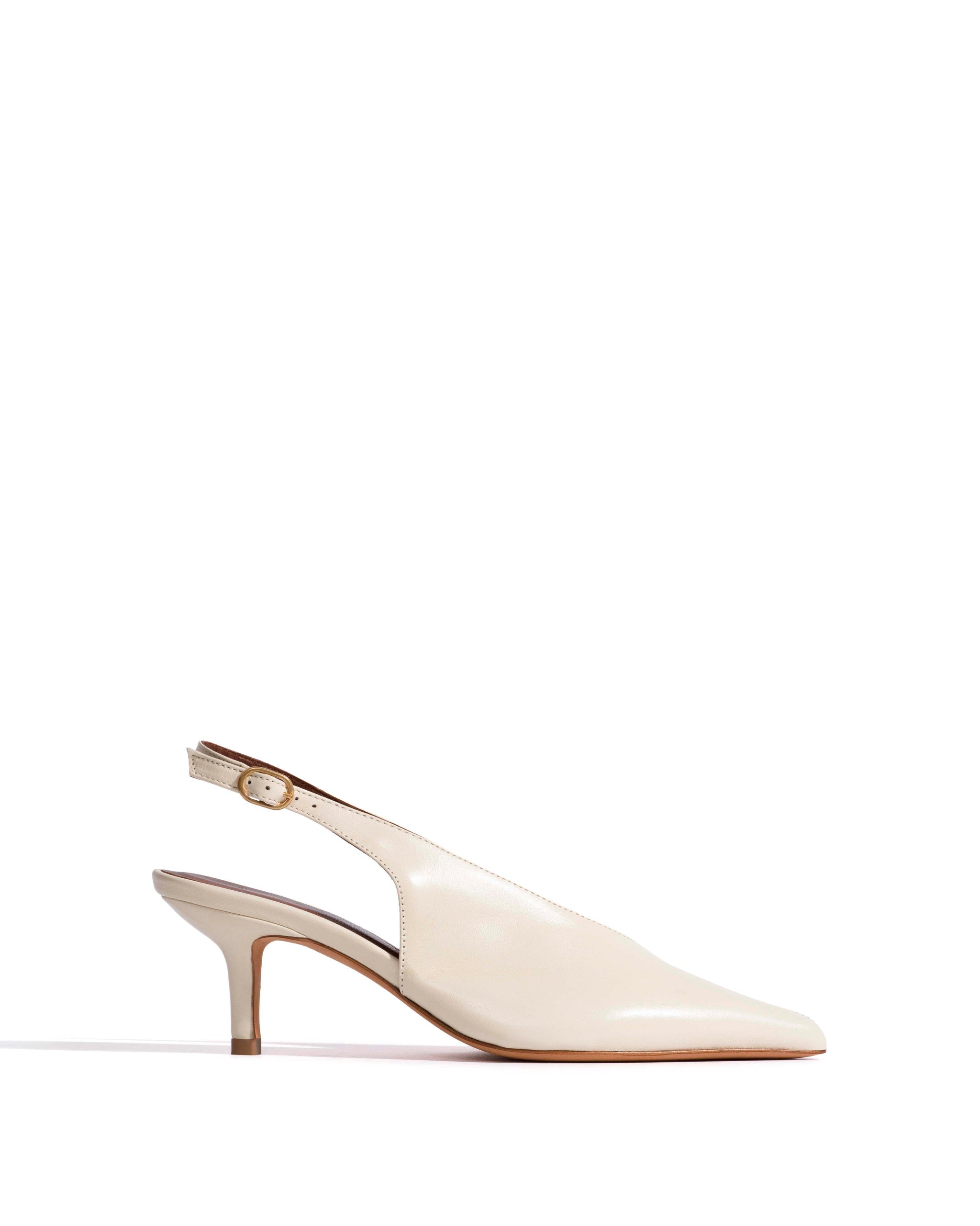 Jilliah 55 Shiny lamb White sand