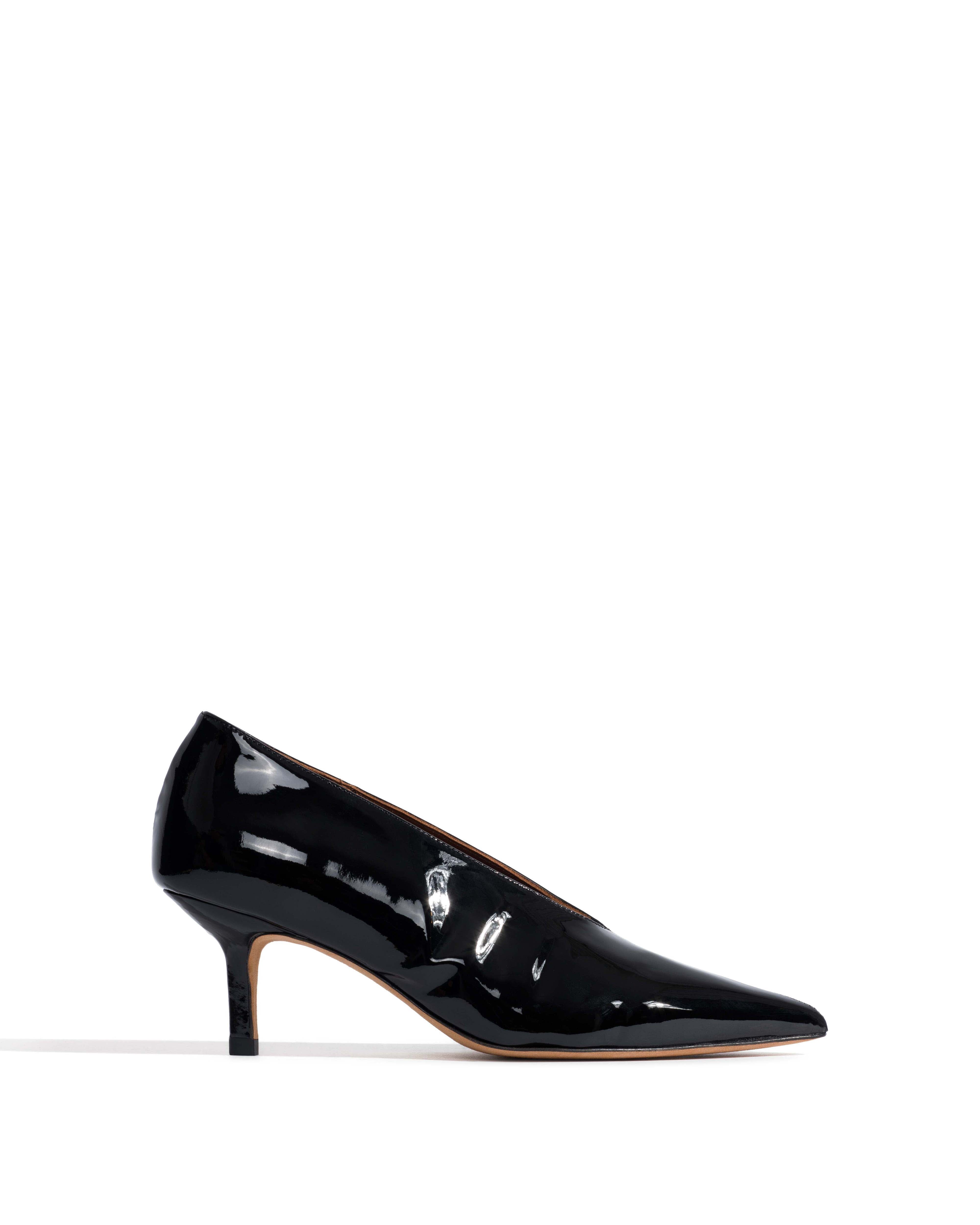 Phia 55 pin Polished soft calf Black