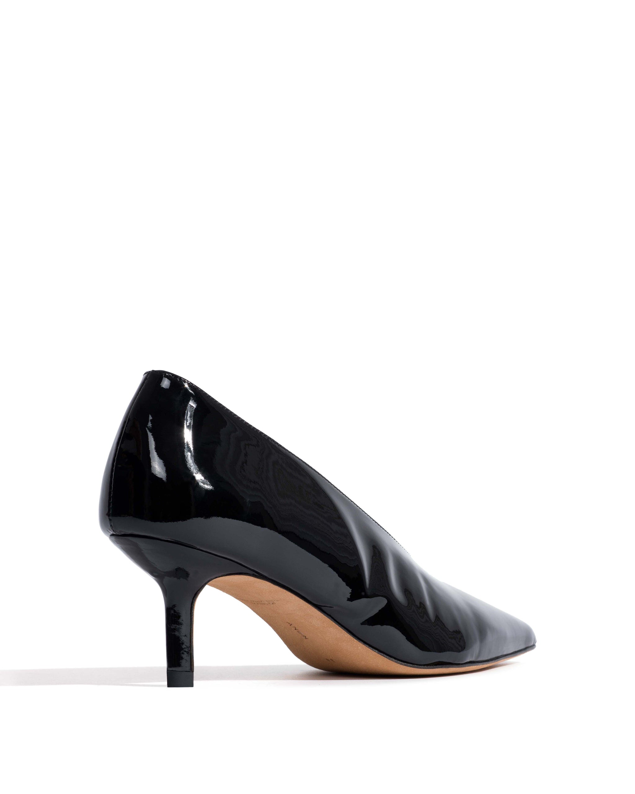 Phia 55 pin Polished soft calf Black