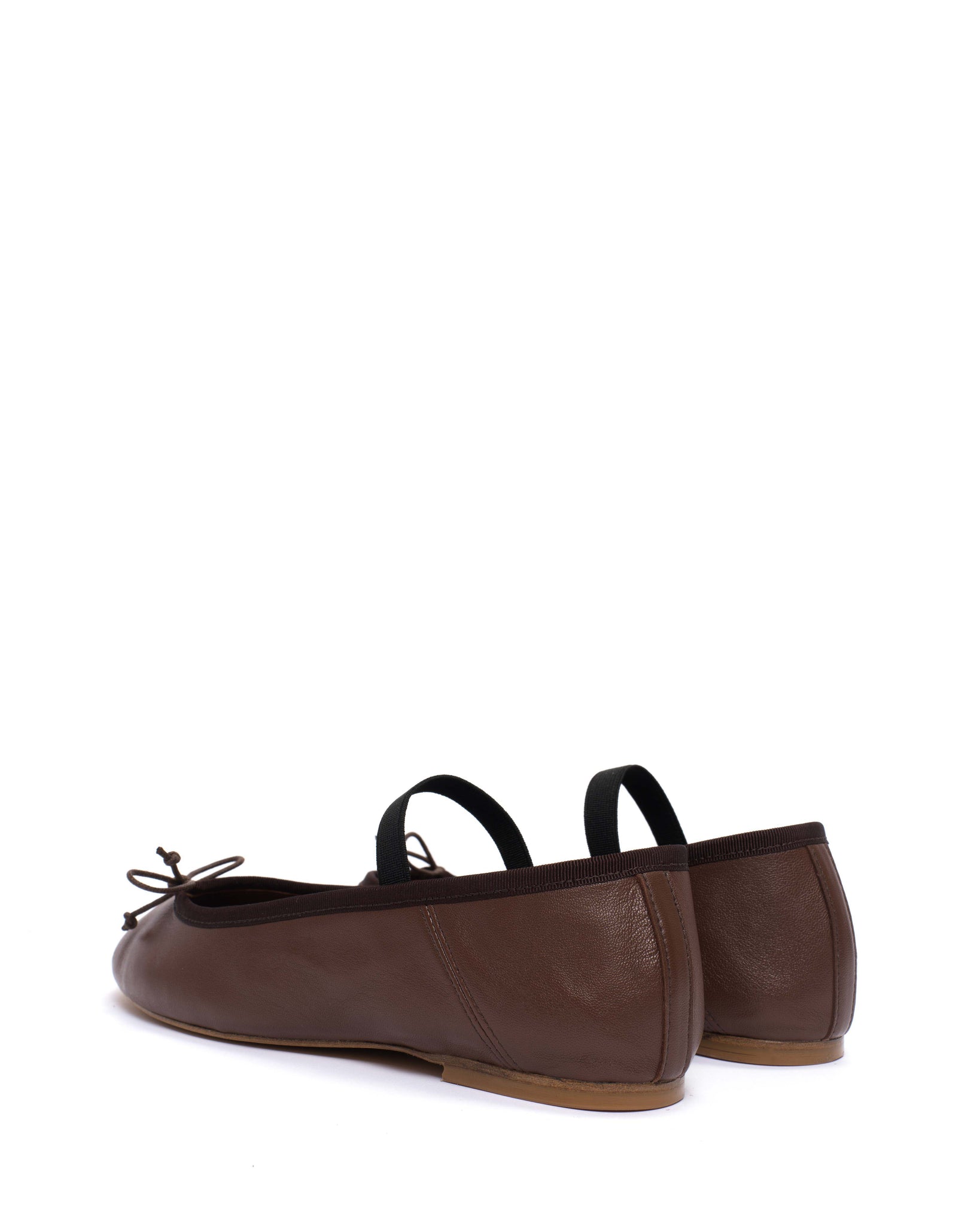 Rhina Silky lamb Chocolate - Anonymous Copenhagen