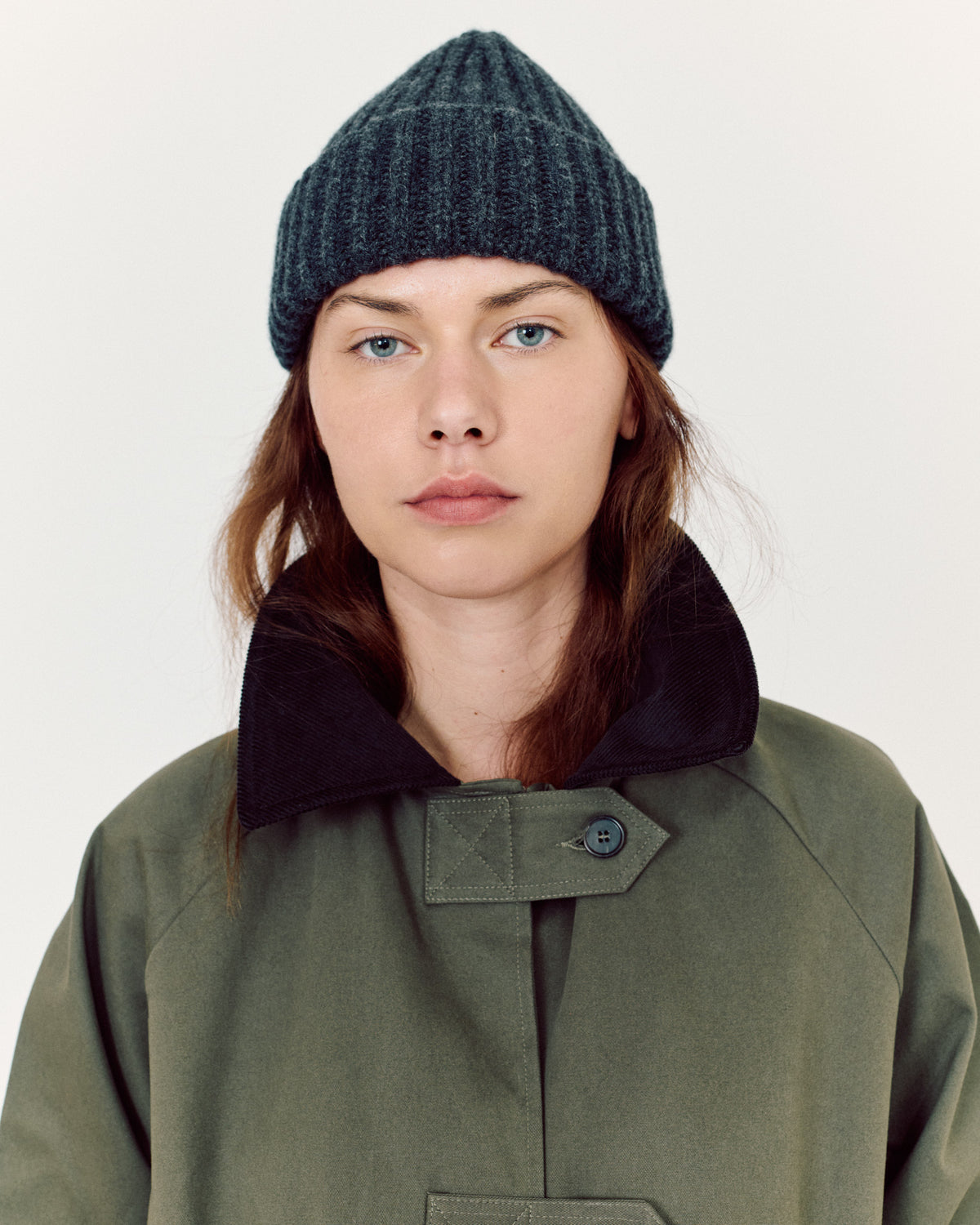 Sandra beanie 100% cashmere Dark grey