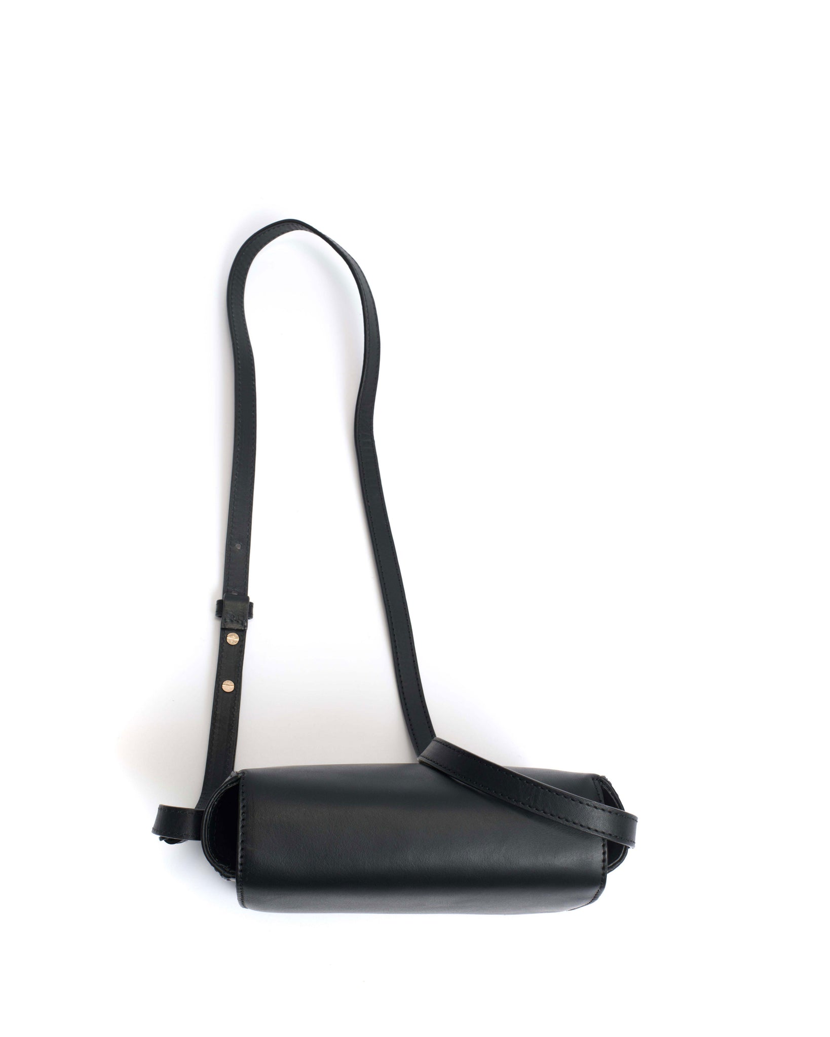 Sicha crossover bag Vegetable tanned calf Black - Anonymous Copenhagen