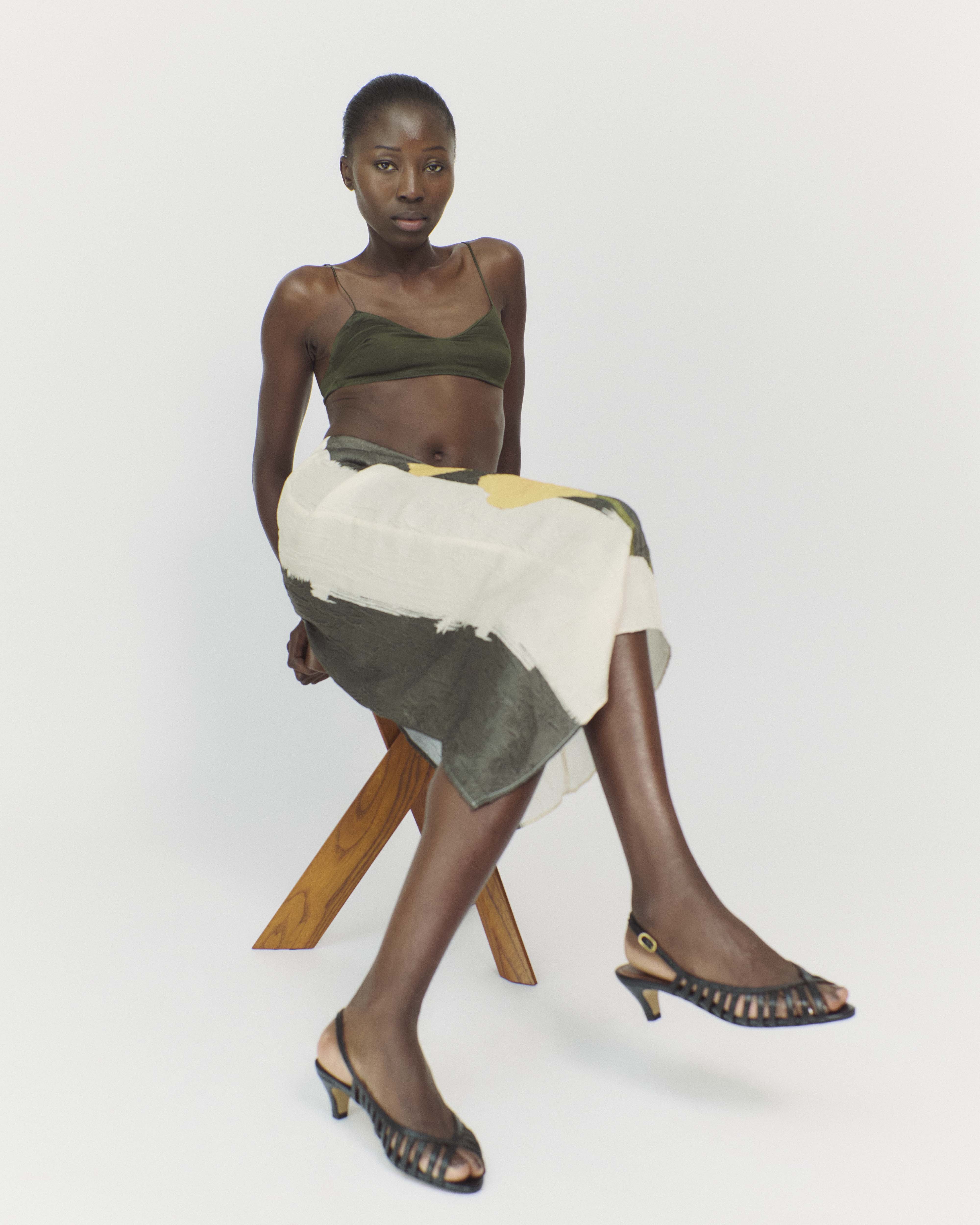 Carminho 40 stiletto Crinkled polished goat Black