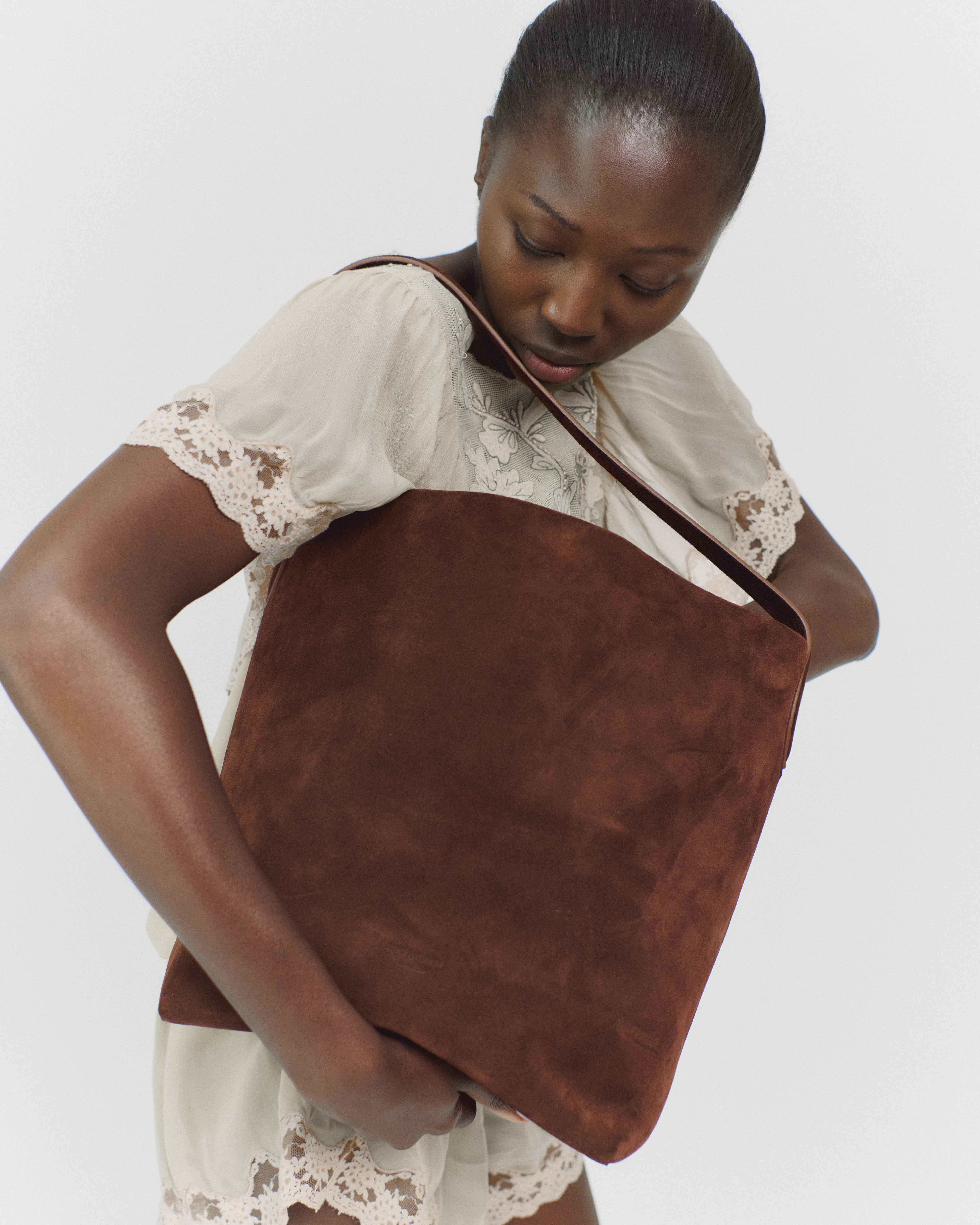 Versa everyday bag Calf suede Chocolate