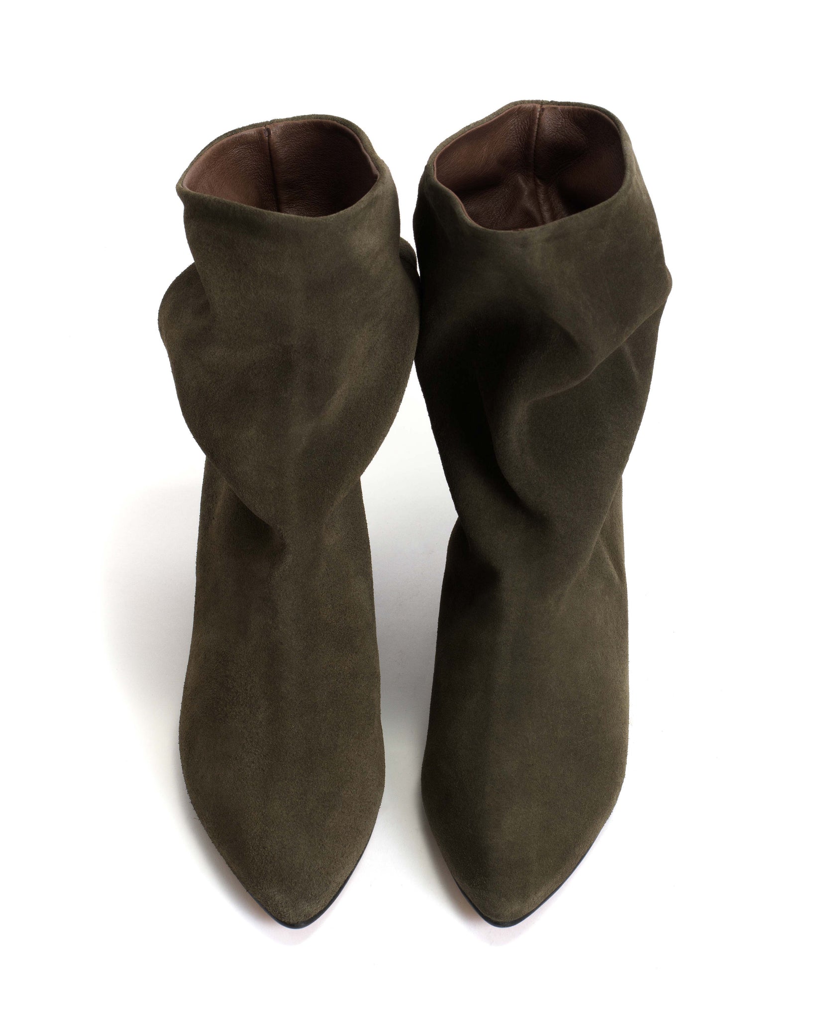 Vully 50 Triangle Calf Suede Moss green - Anonymous Copenhagen