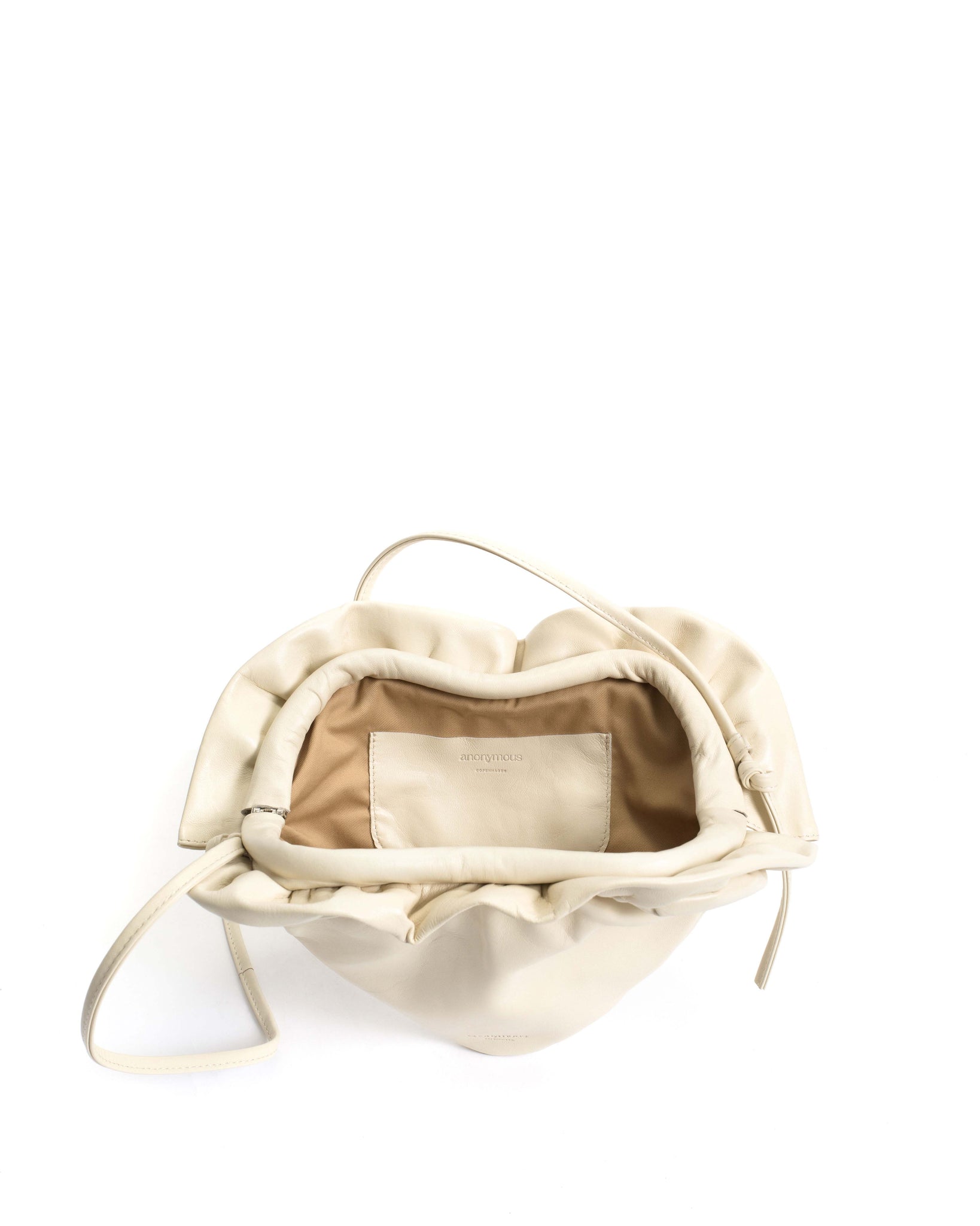 Zally heart bag Shiny lamb White sand - Anonymous Copenhagen