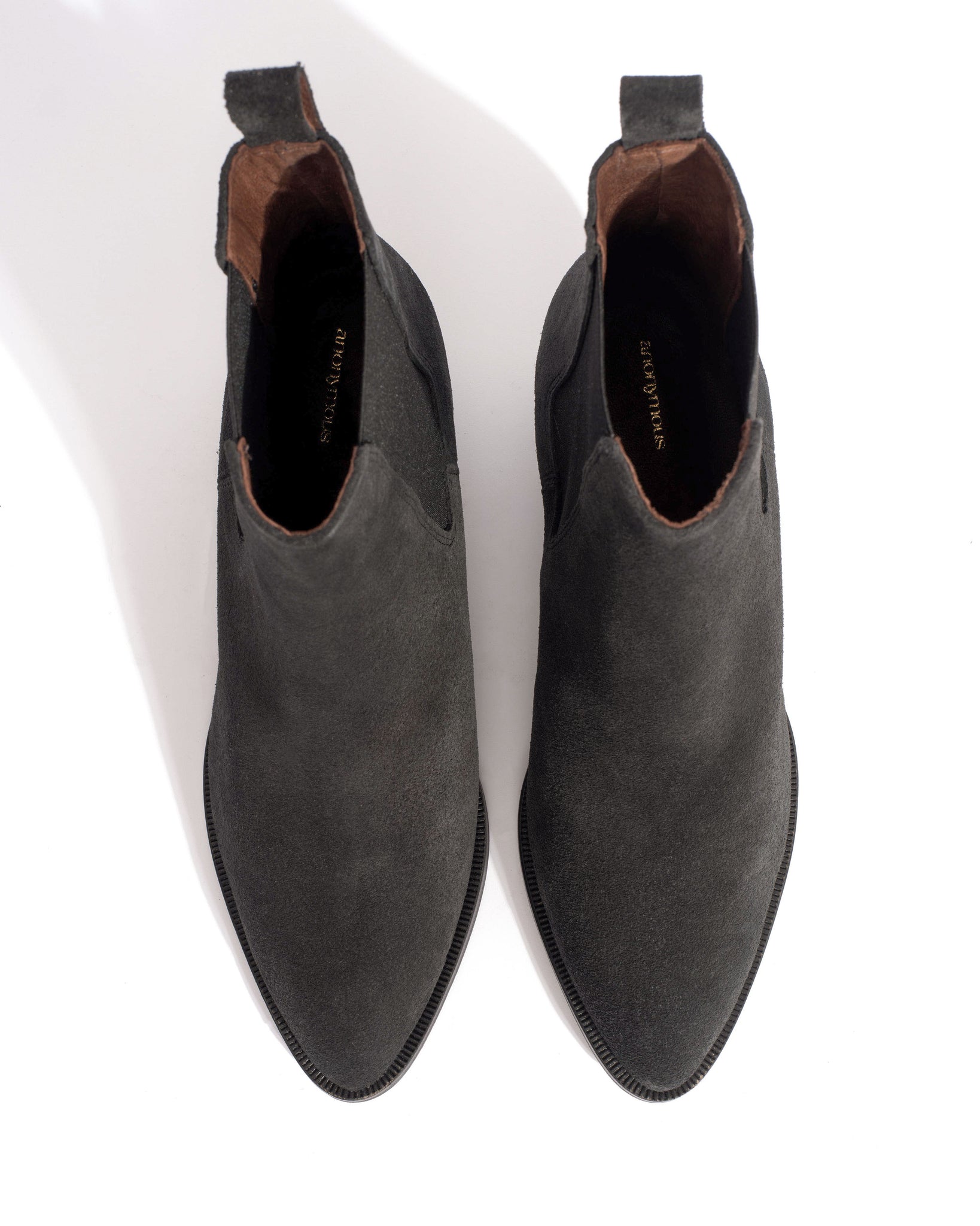 Faith Calf suede Off black - Anonymous Copenhagen
