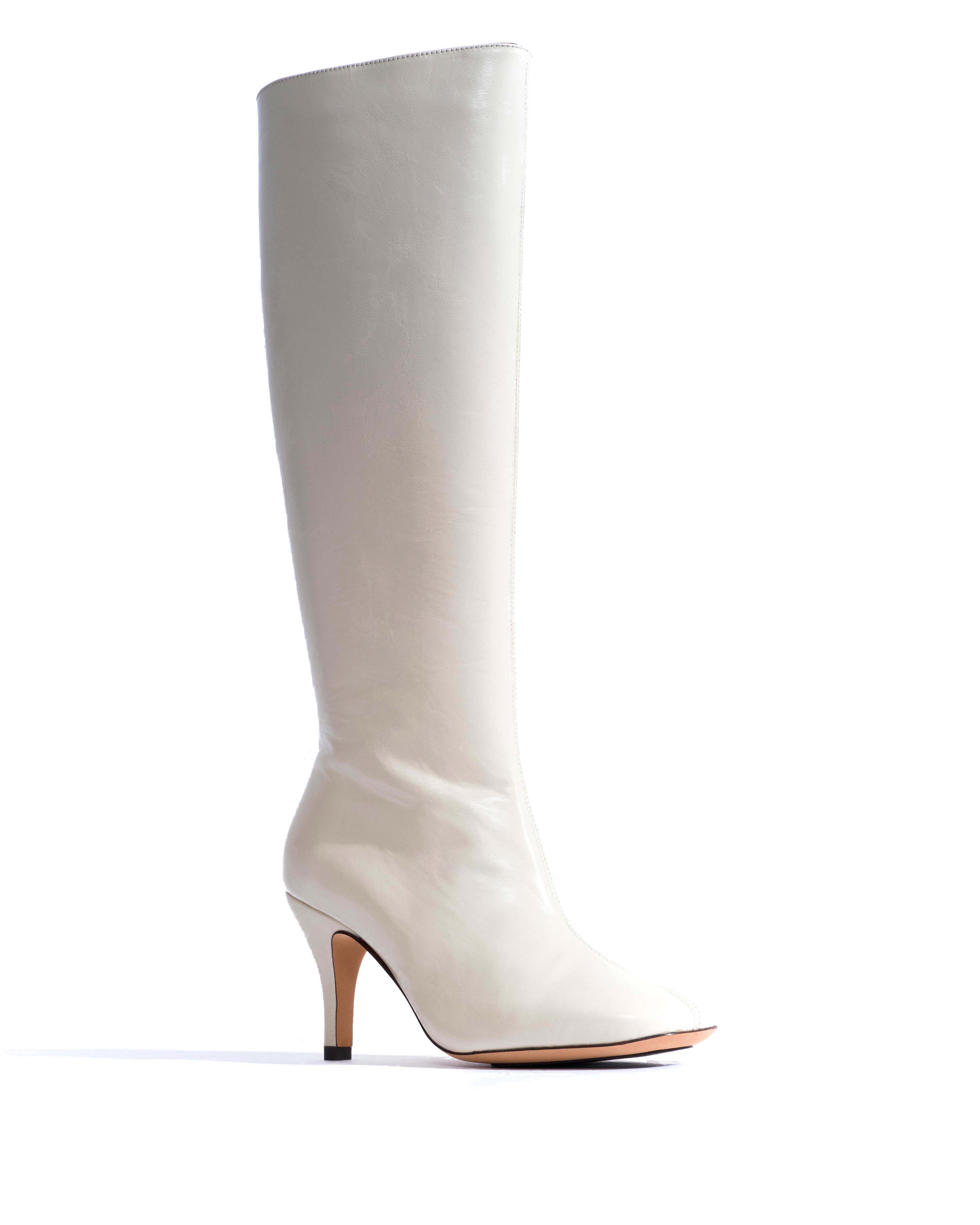 Kali 80 Crinkled polished goat White sand