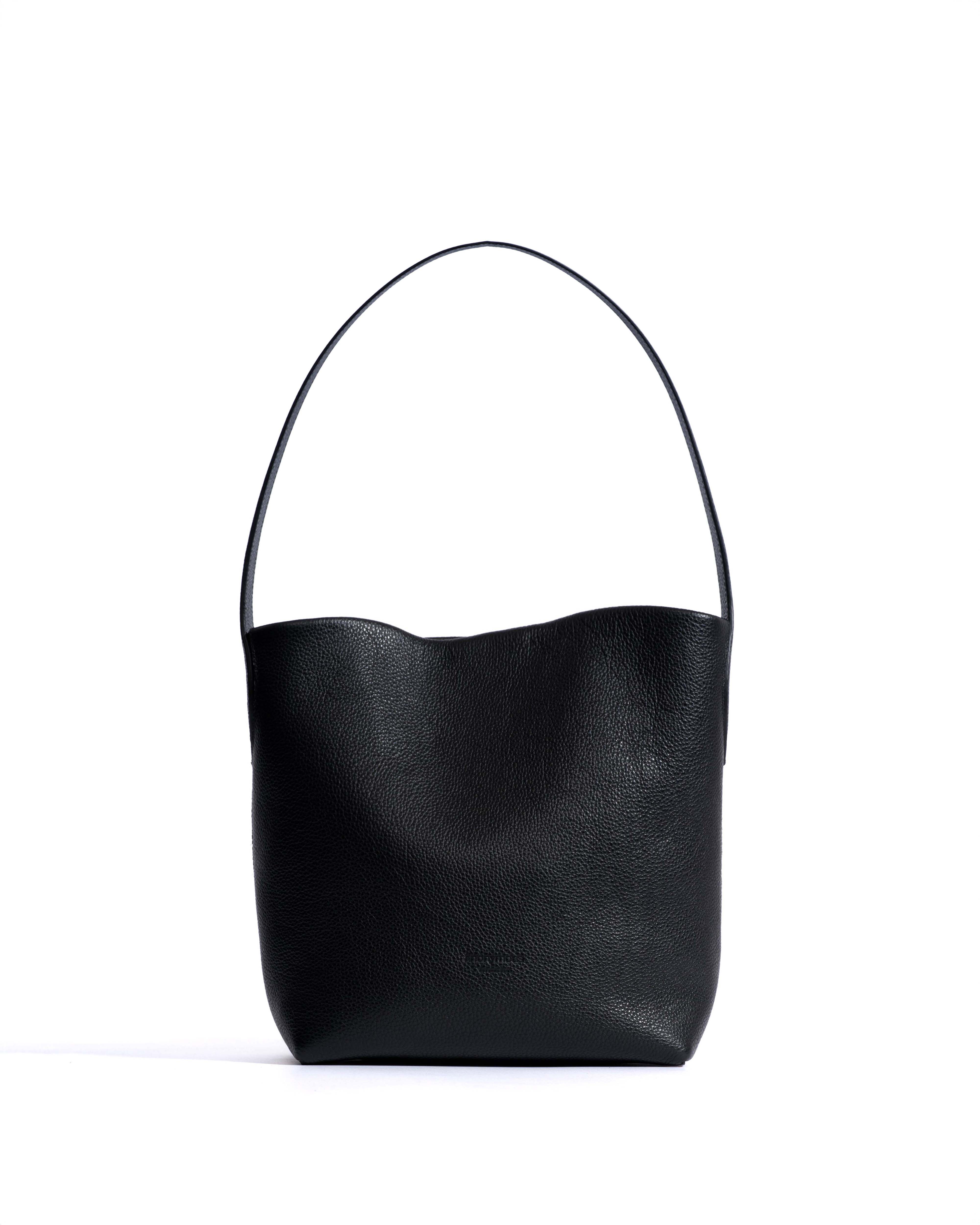 Versa petite bag Pebbled soft calf Black