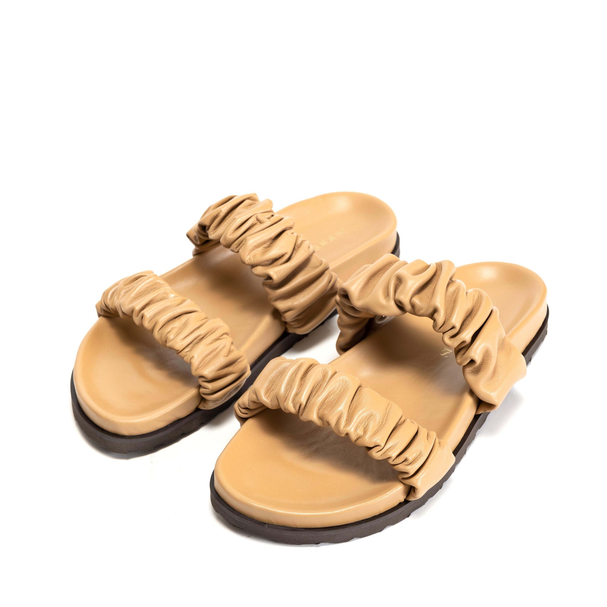 Ficia Footbed Shiny Lamb Stone - Anonymous Copenhagen