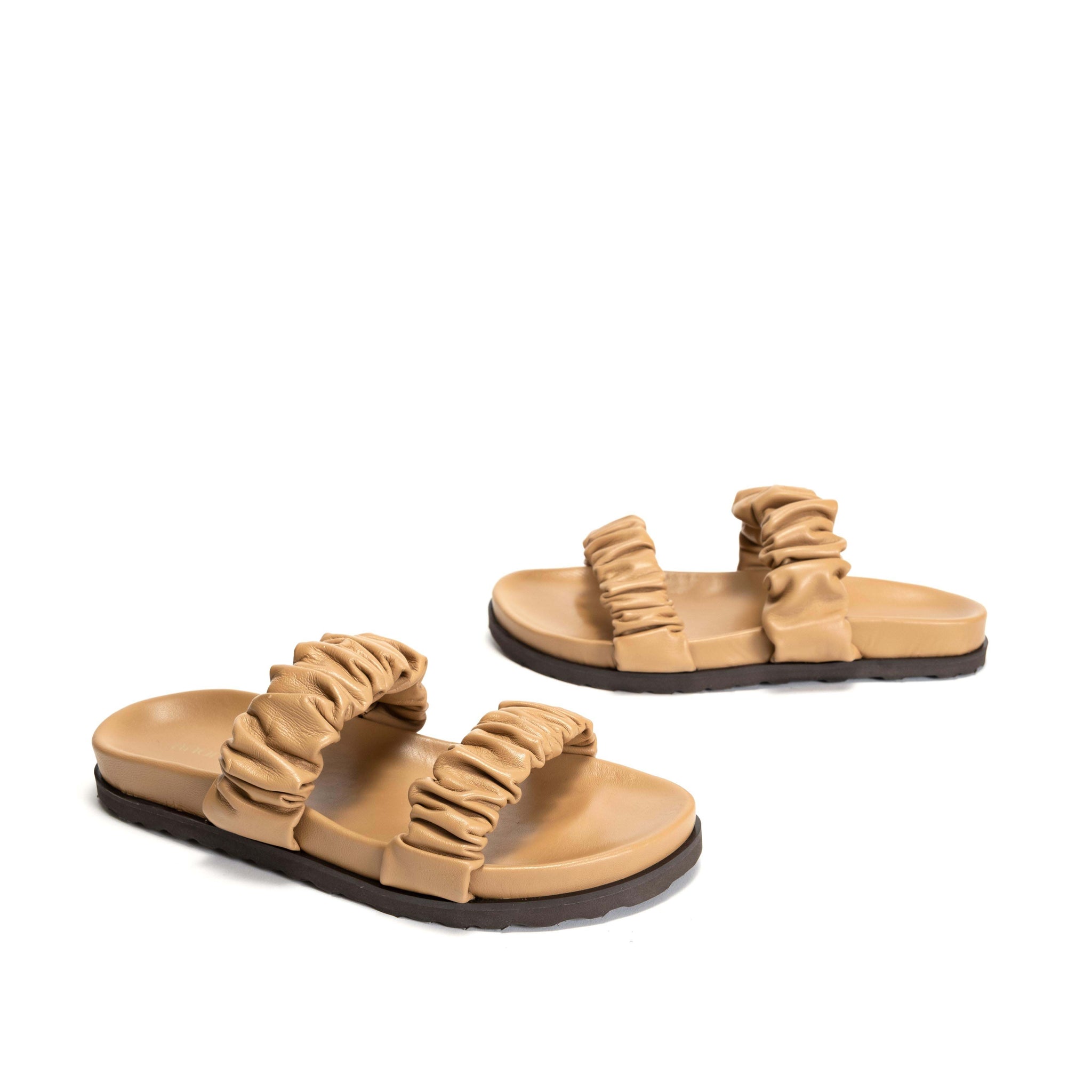 Ficia Footbed Shiny Lamb Stone - Anonymous Copenhagen