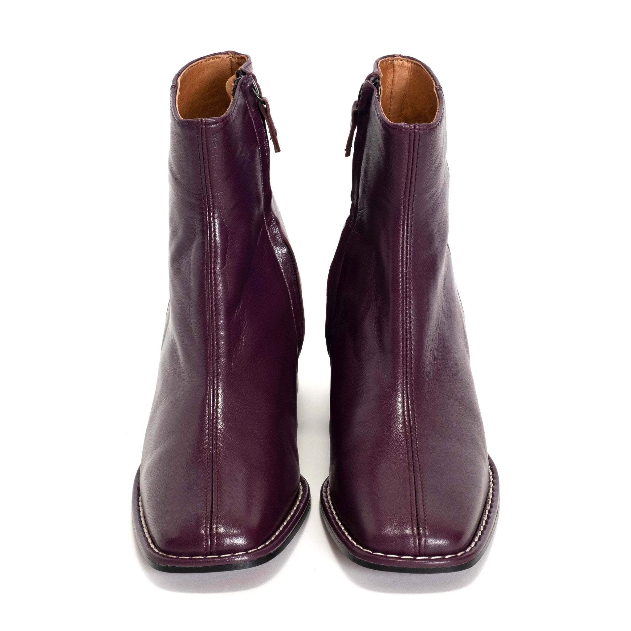 Shamie Shiny lamb Aubergine - Anonymous Copenhagen