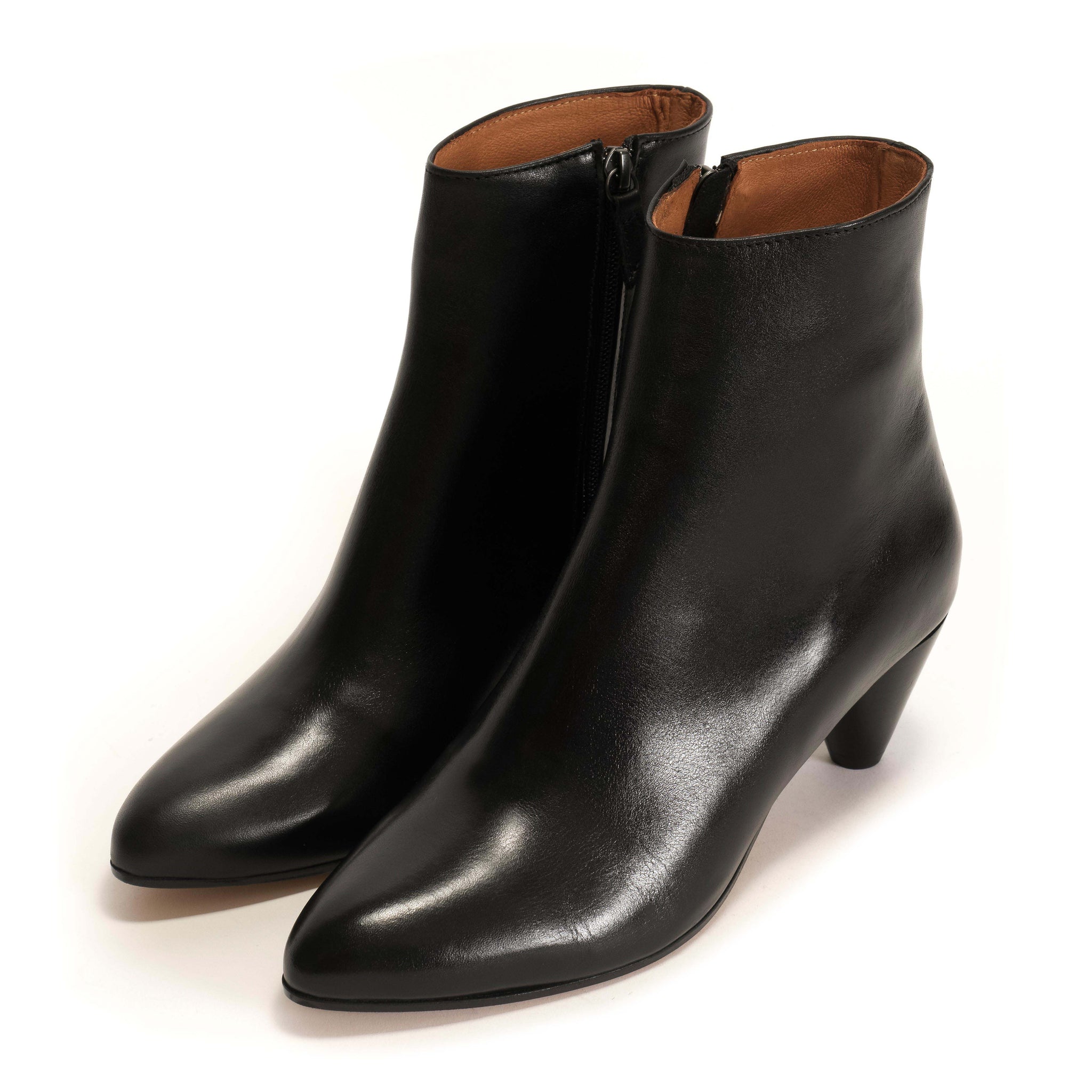 Ulrikka 50 cone Calf nappa Black - Anonymous Copenhagen