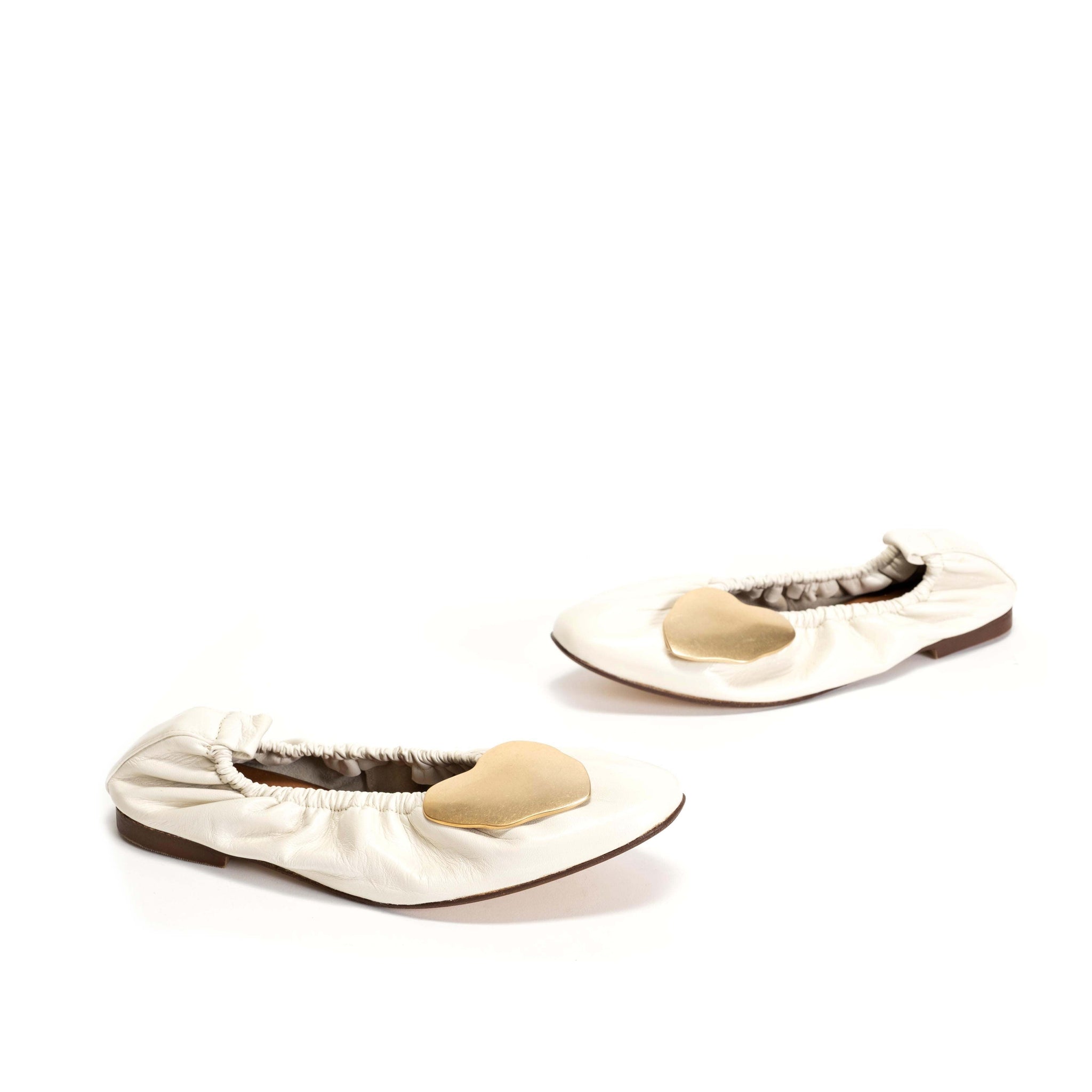 Mirelda Object Shiny Lamb Milk White - Anonymous Copenhagen