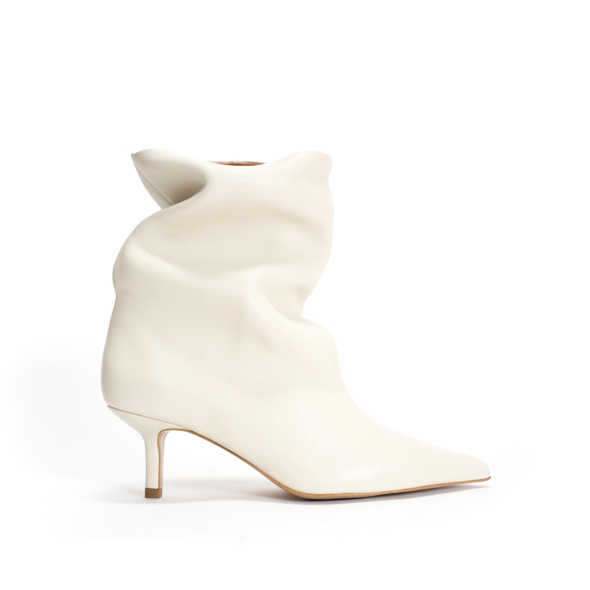 Vully 55 pin Calf nappa Milk white - Anonymous Copenhagen